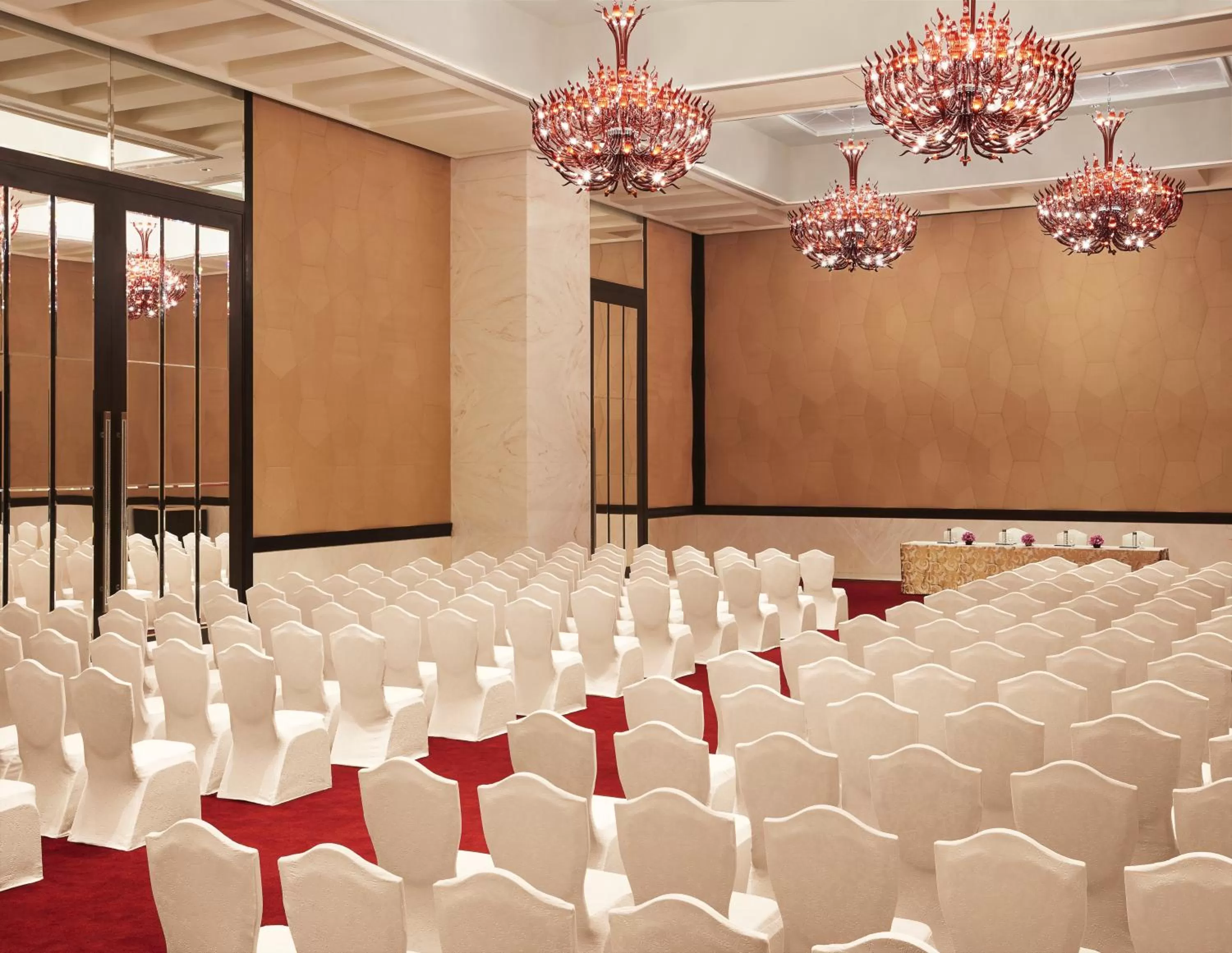 Banquet/Function facilities in Taj Santacruz