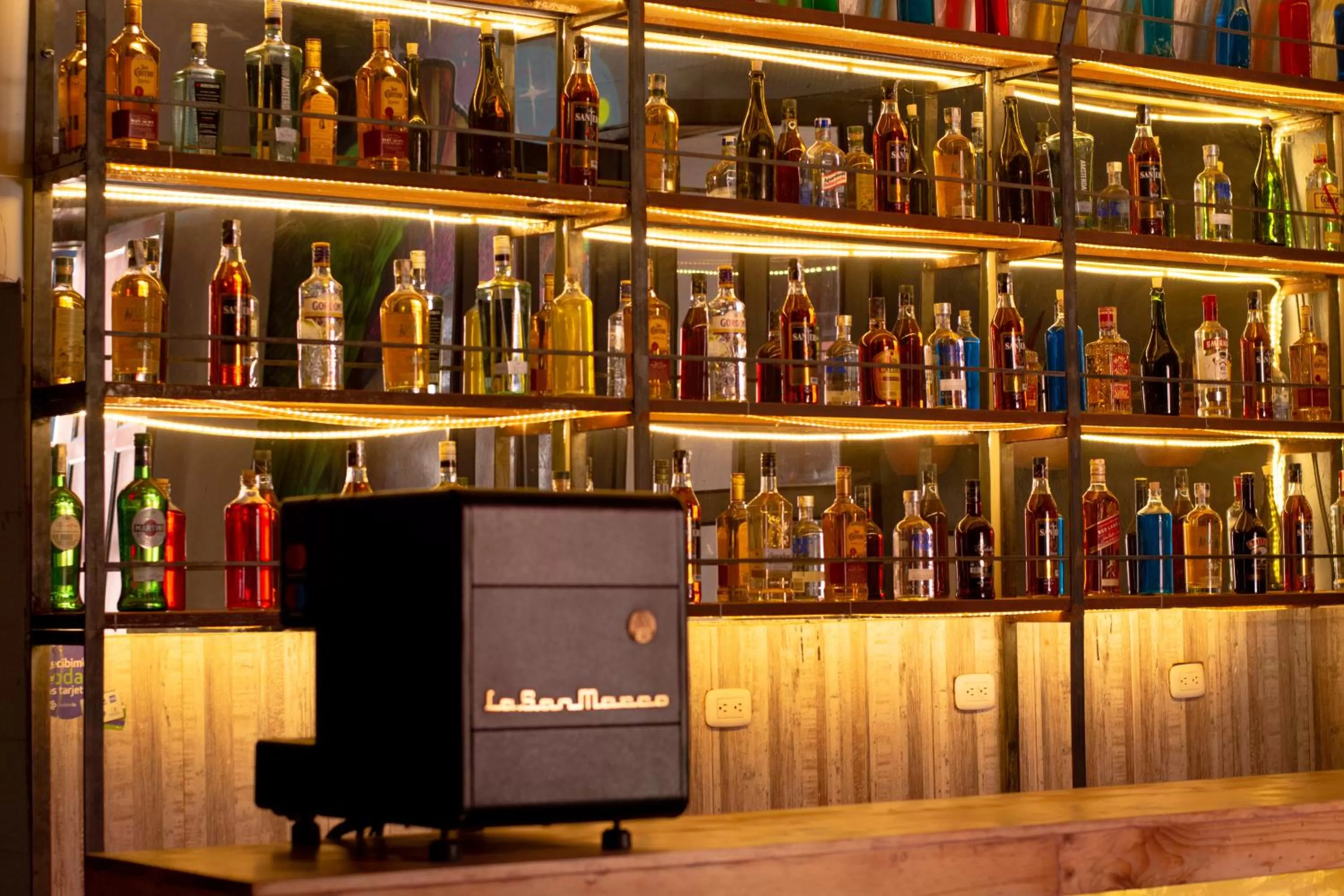 Restaurant/places to eat in Maria Mulata Boutique Hotel