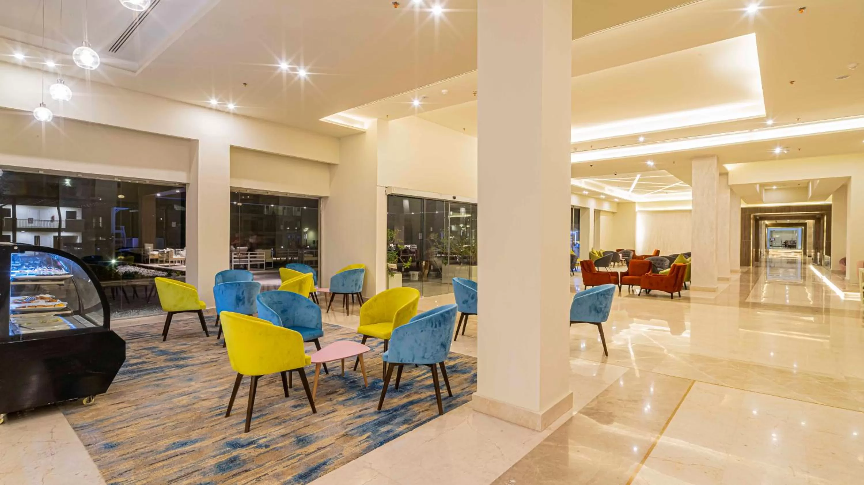 Lounge or bar in Amarina Abu Soma Resort & Aquapark