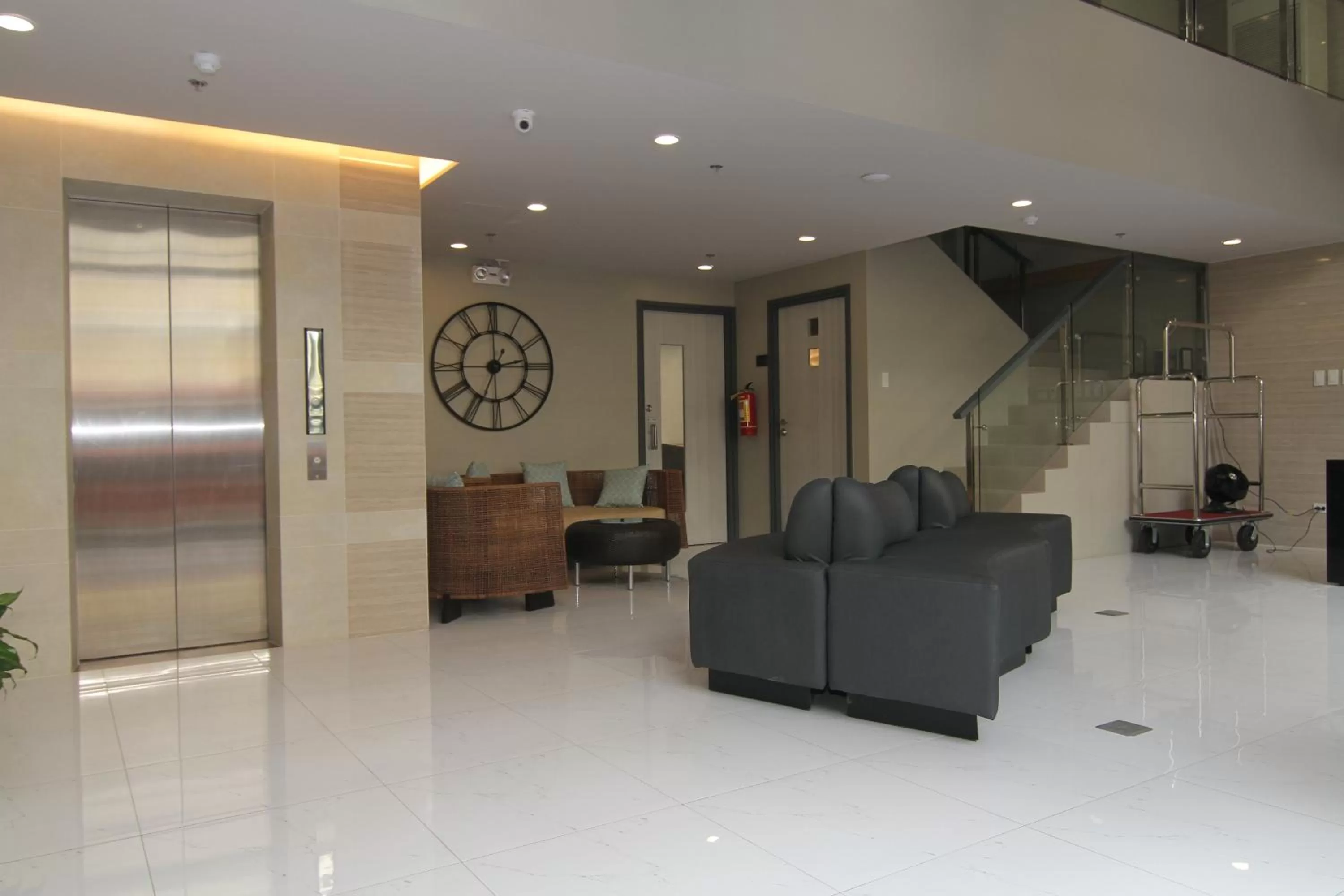 Lobby or reception in Cebu Hotel Plus
