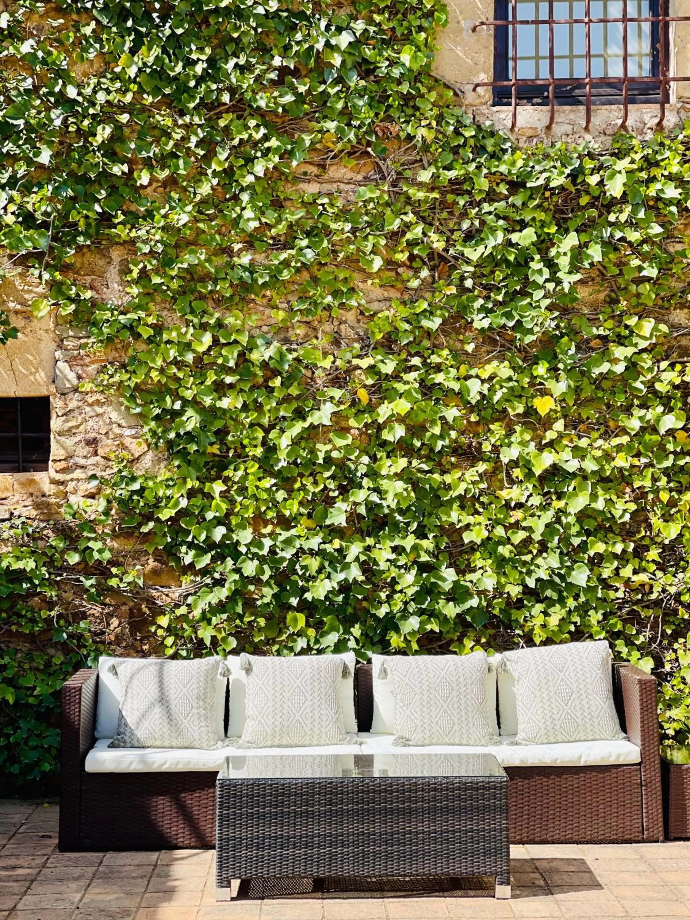 Garden in Mas Salvi Country Boutique Hotel