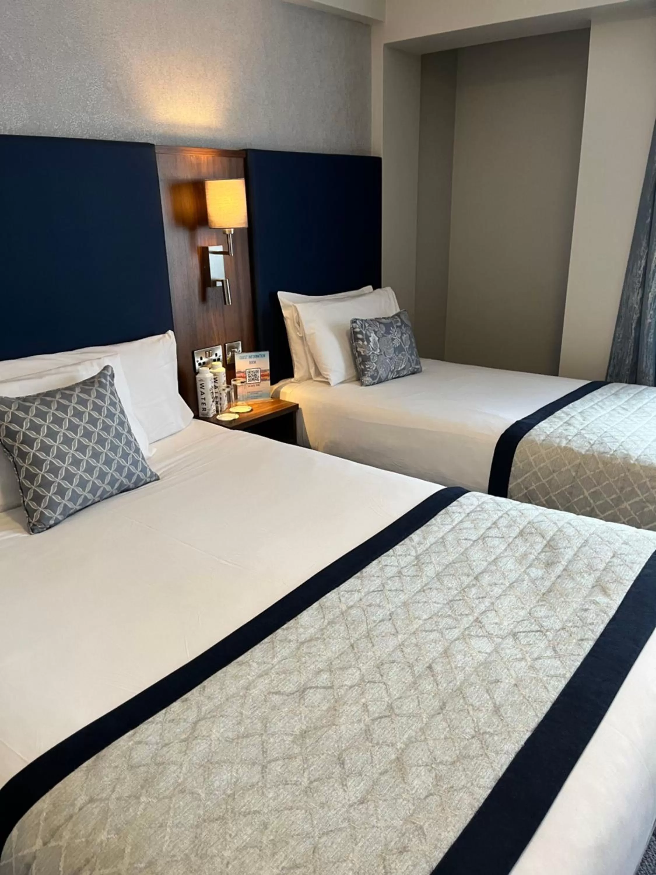 Bedroom, Bed in The Western Hotel