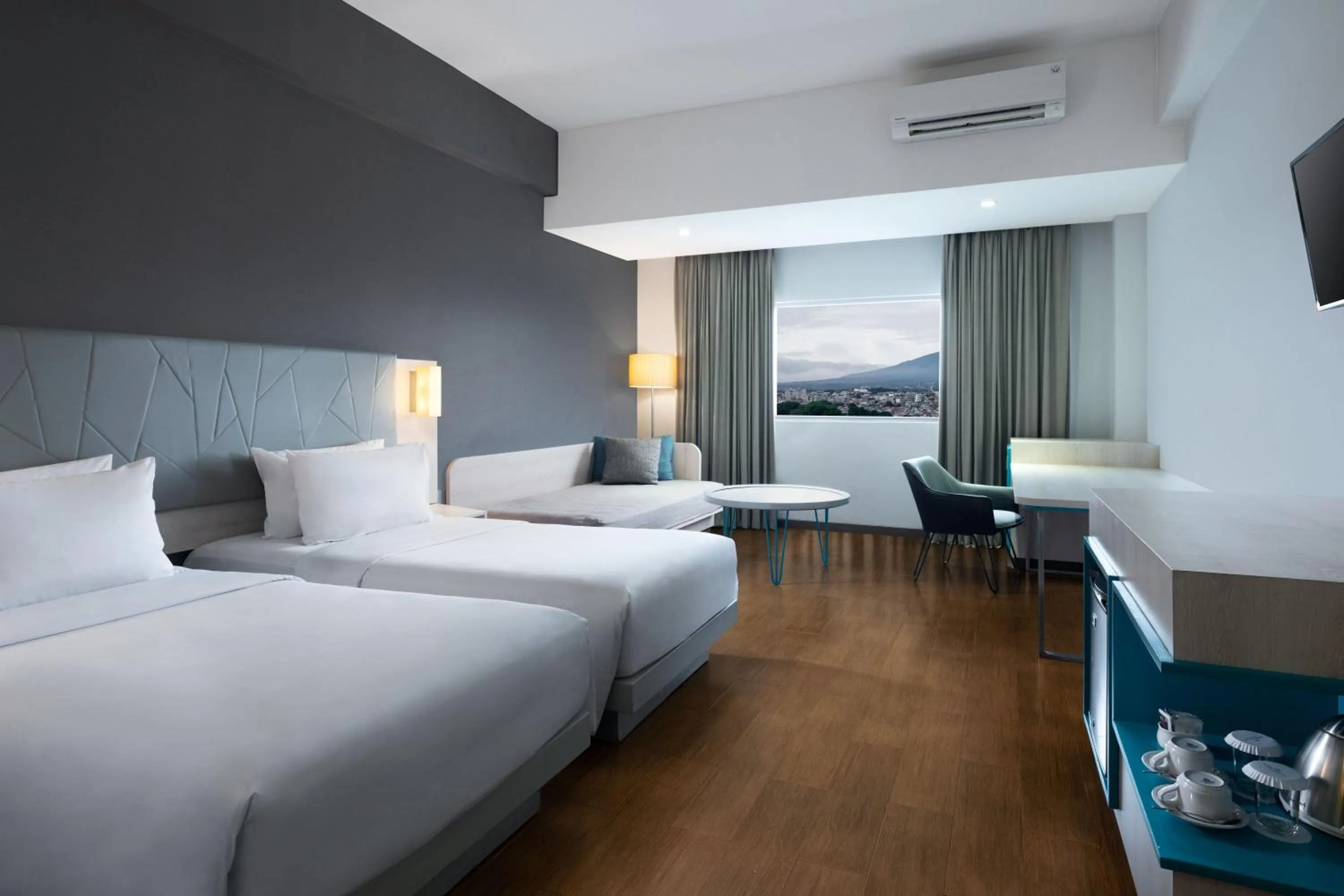 Bedroom, Bed in Hotel Santika Bogor