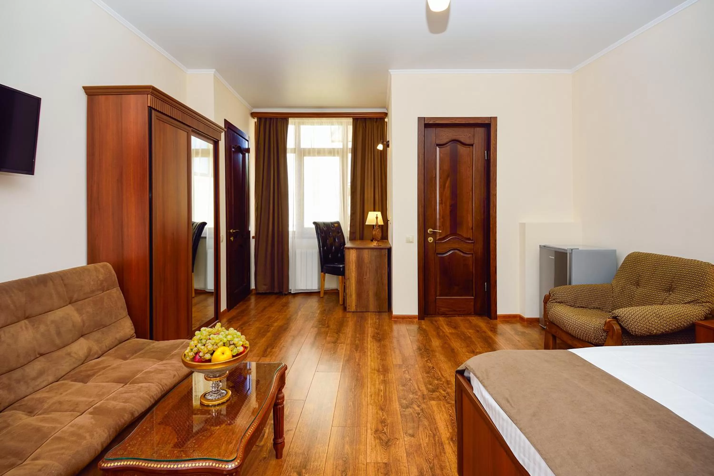 Bedroom, Bed in Hotel British House