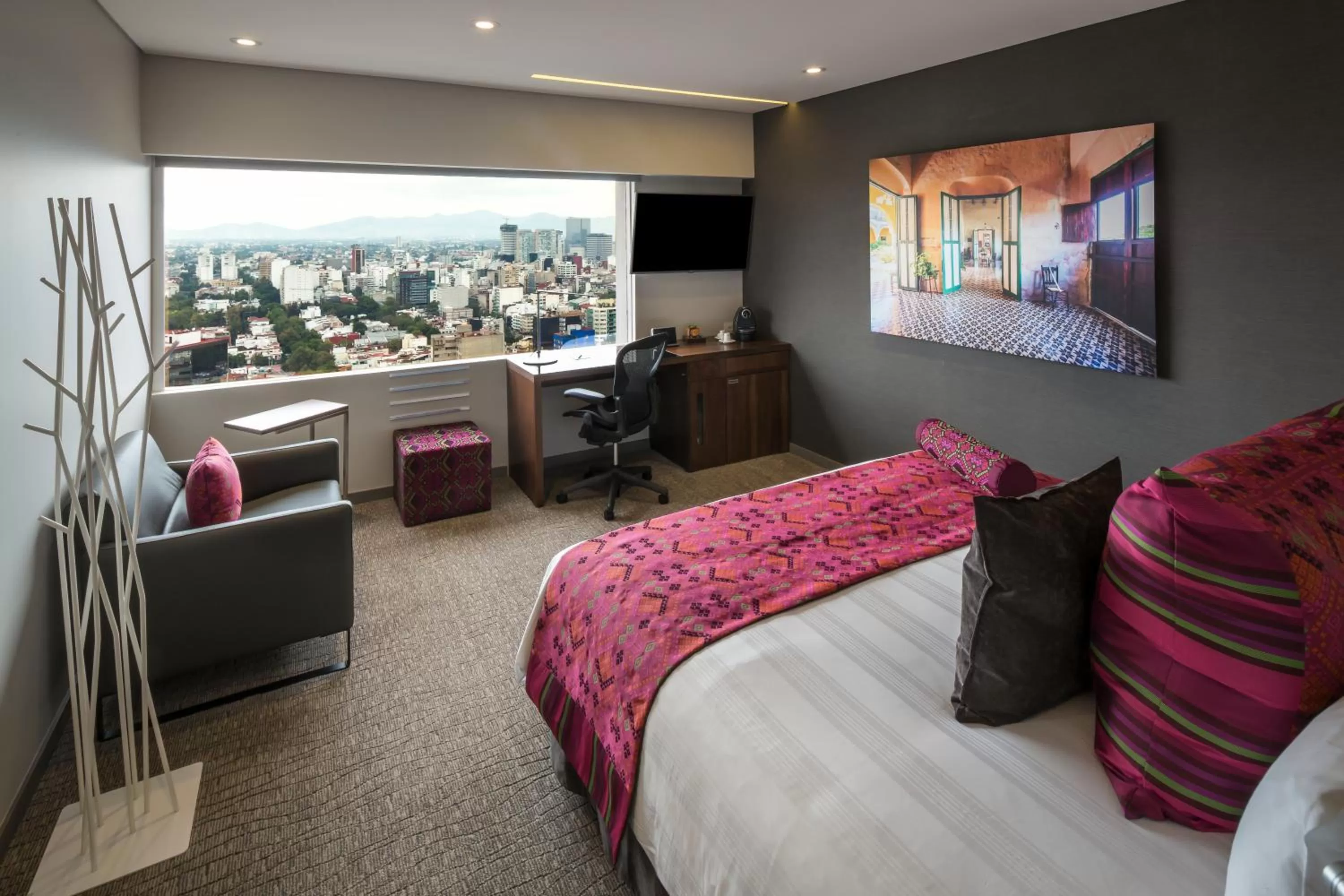 Bedroom, Bed in Presidente InterContinental Mexico City by IHG