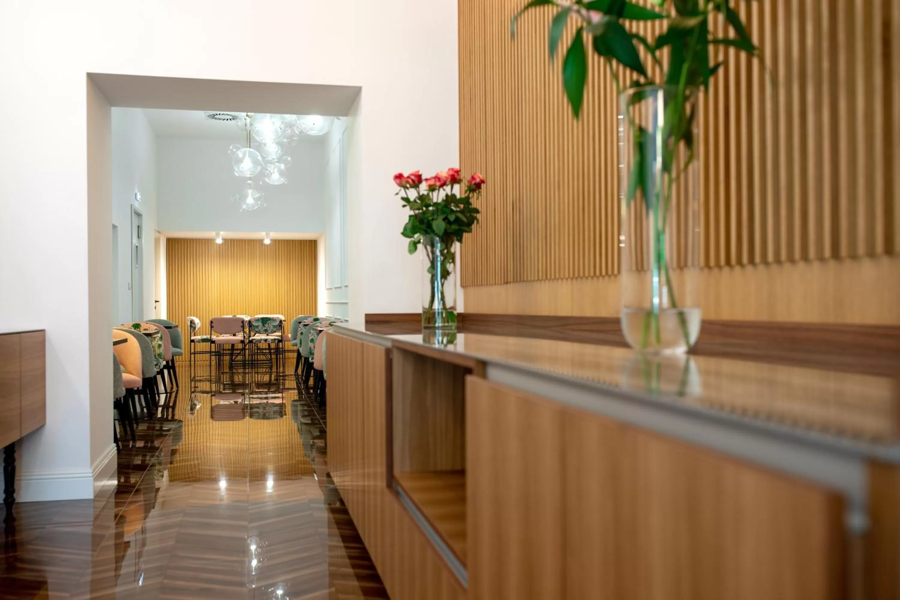 Restaurant/places to eat in Jump INN Hotel Belgrade