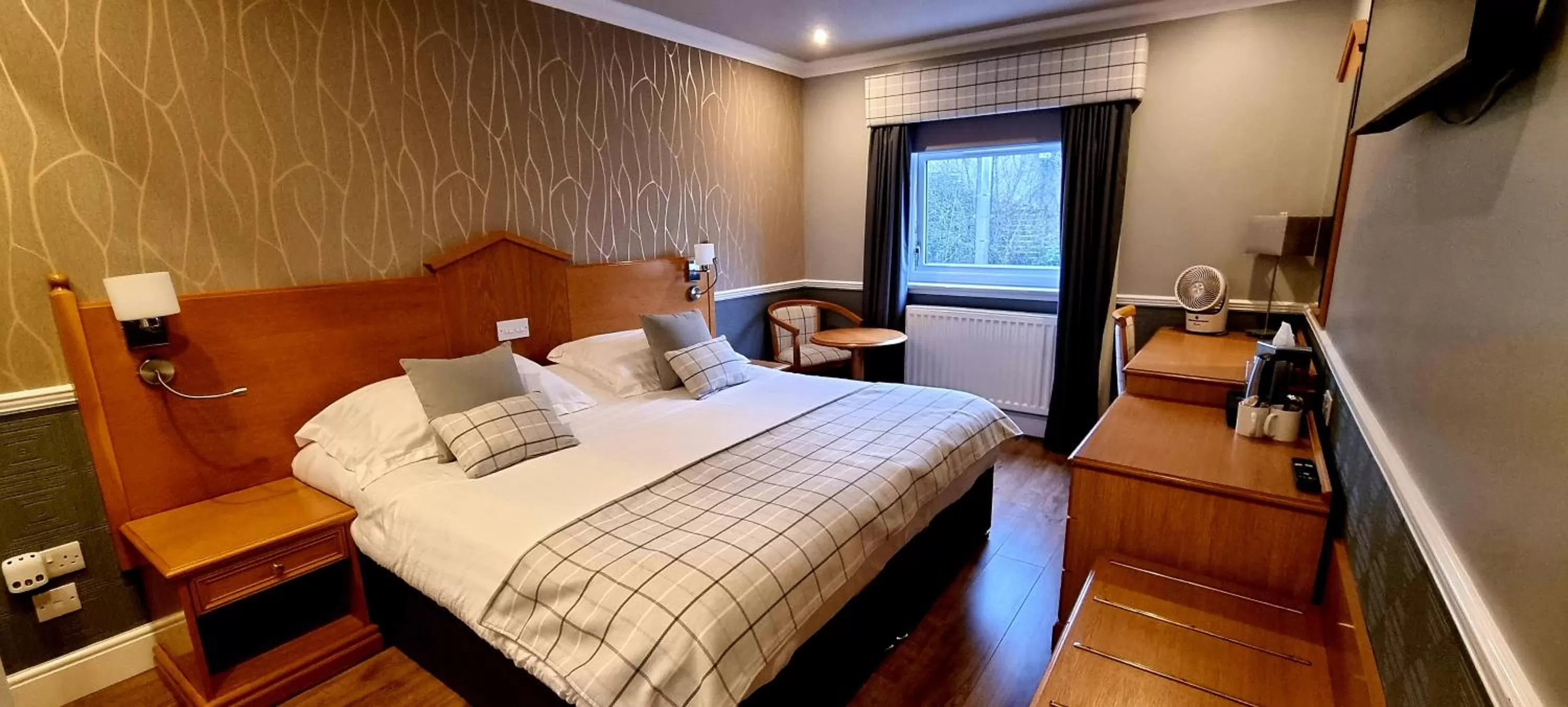 Standard King Room in The Gleniffer