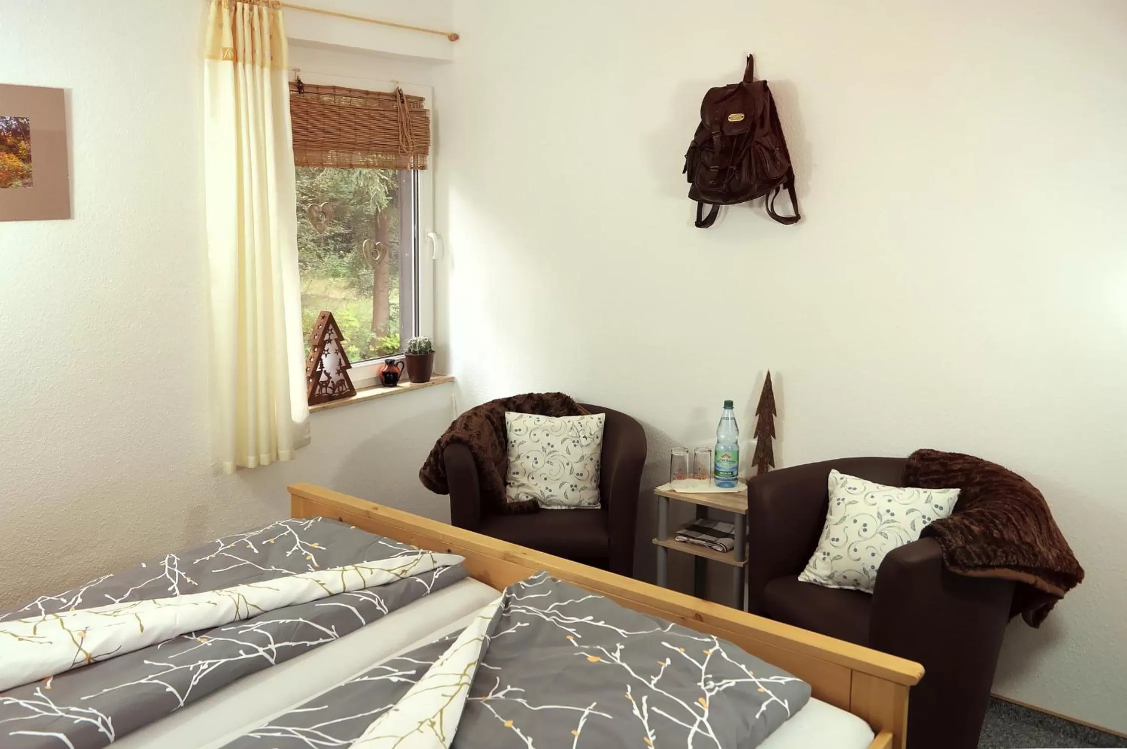 Photo of the whole room, Bed in Erzgebirgshotel Misnia Bärenfels