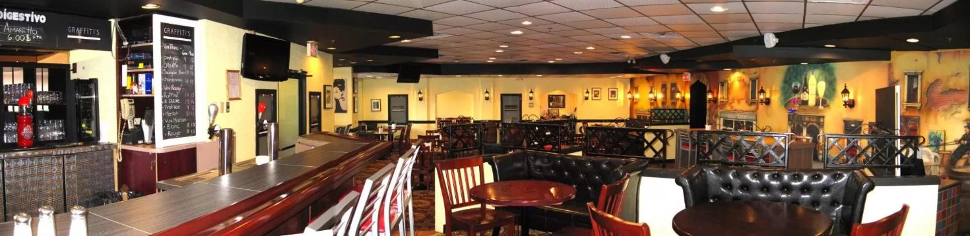 Restaurant/places to eat in Quality Inn and Suites Montreal East