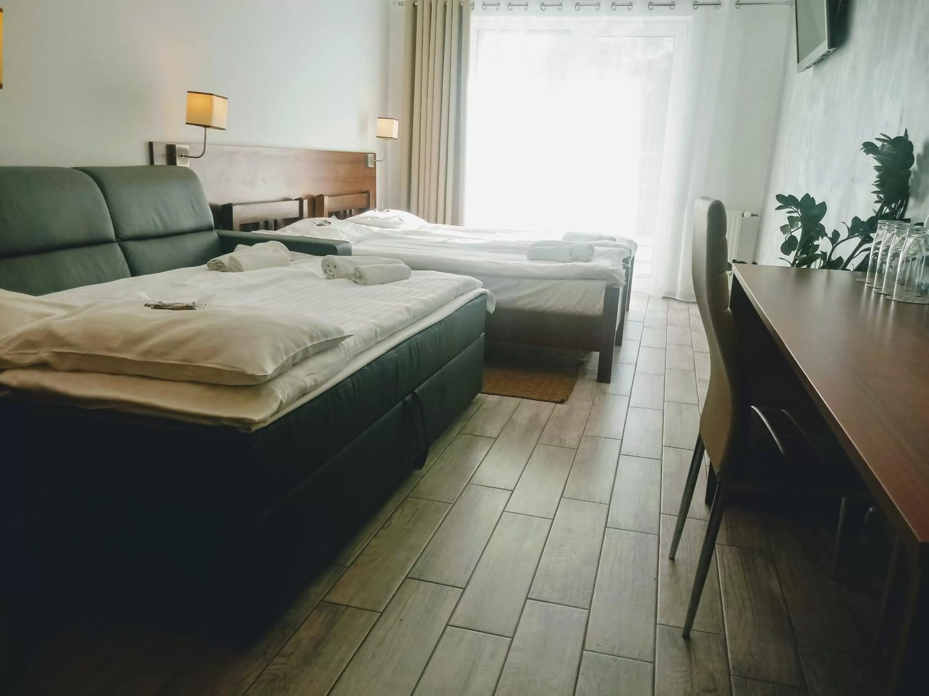 Bed in Hotel Miłosz Restauracja, Basen dla dzieci, Sala Zabaw, Siłownia