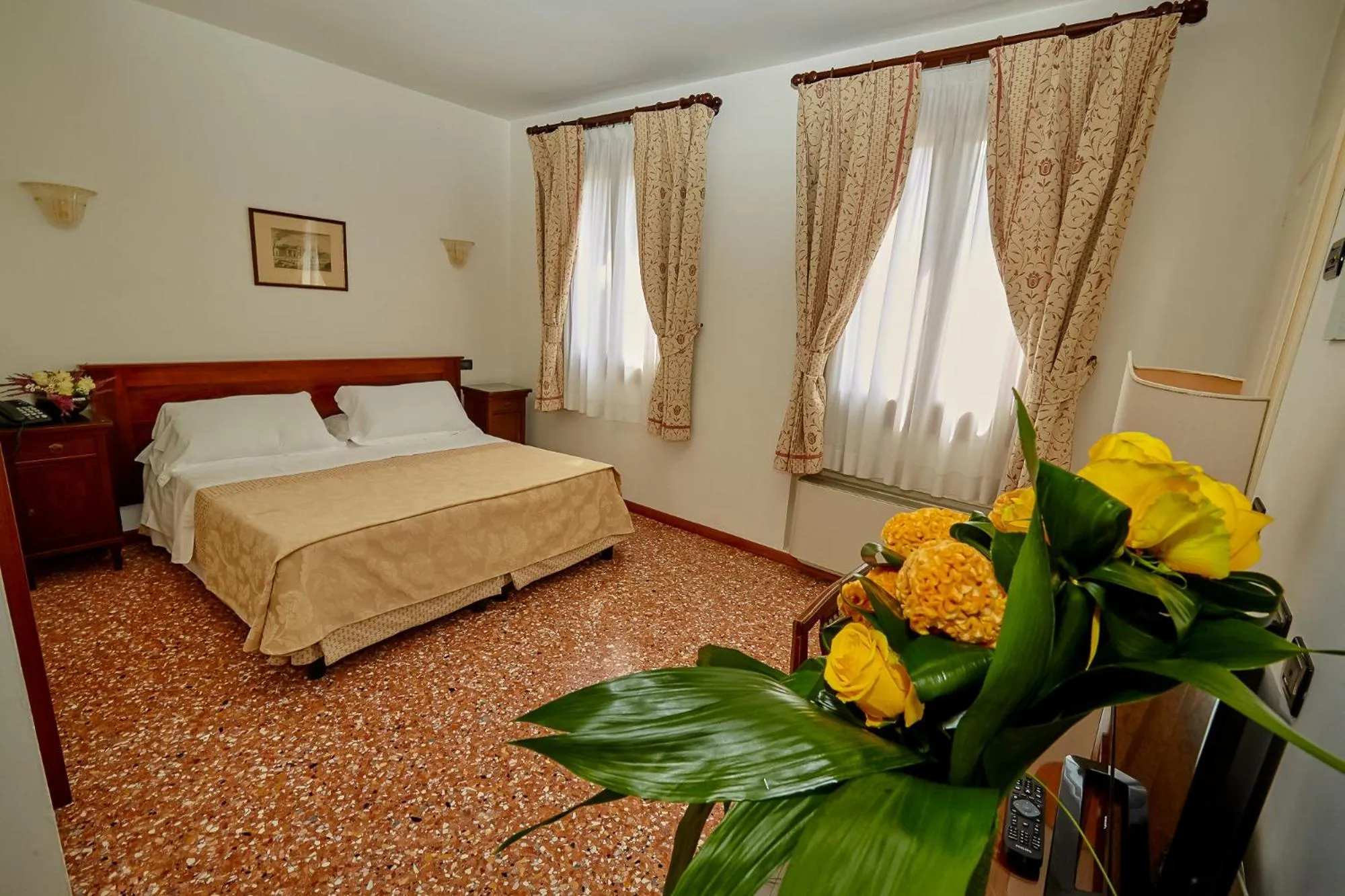 Bed in Hotel Riviera dei Dogi