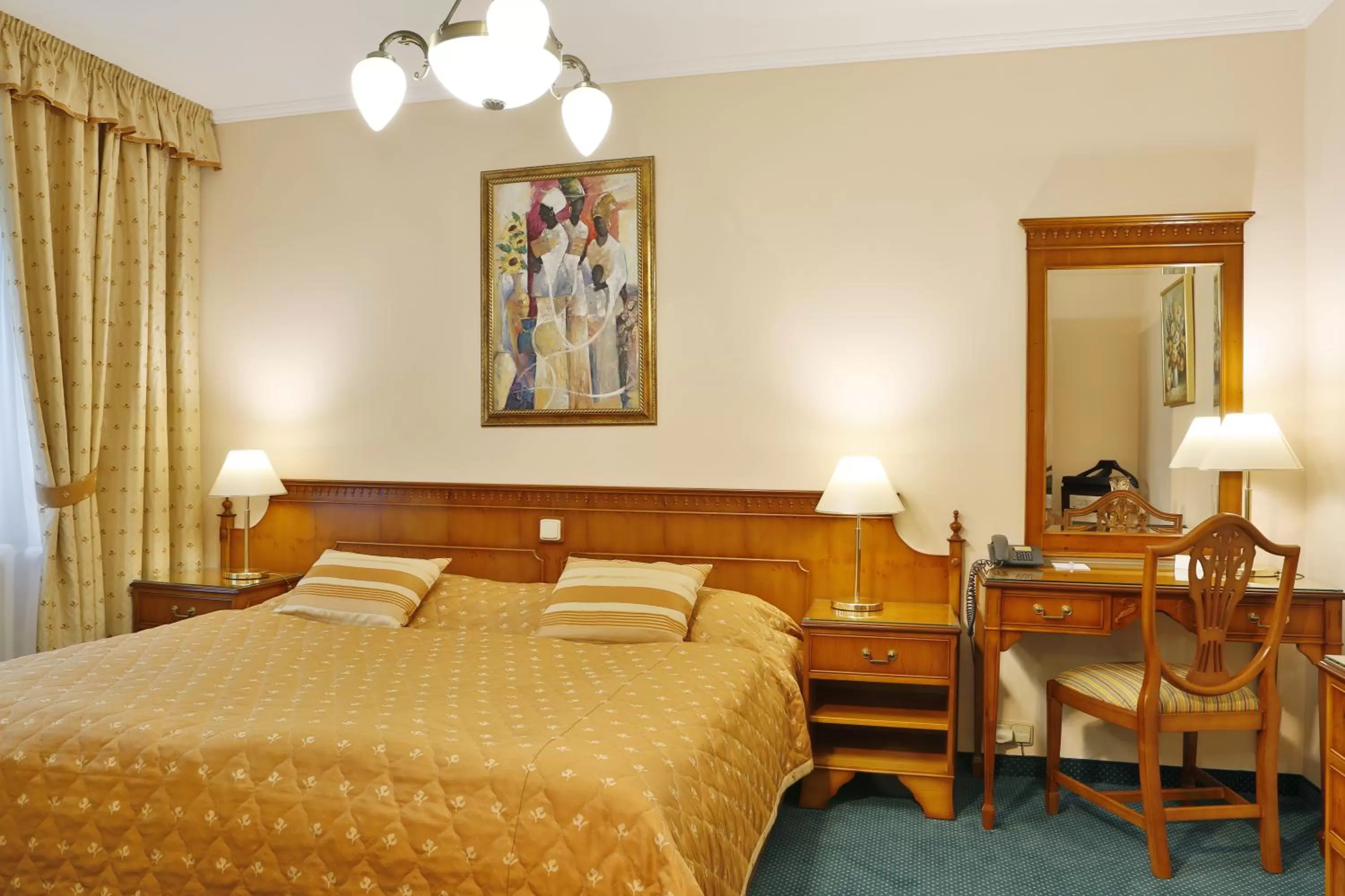 Bedroom, Bed in Hotel Kolonada