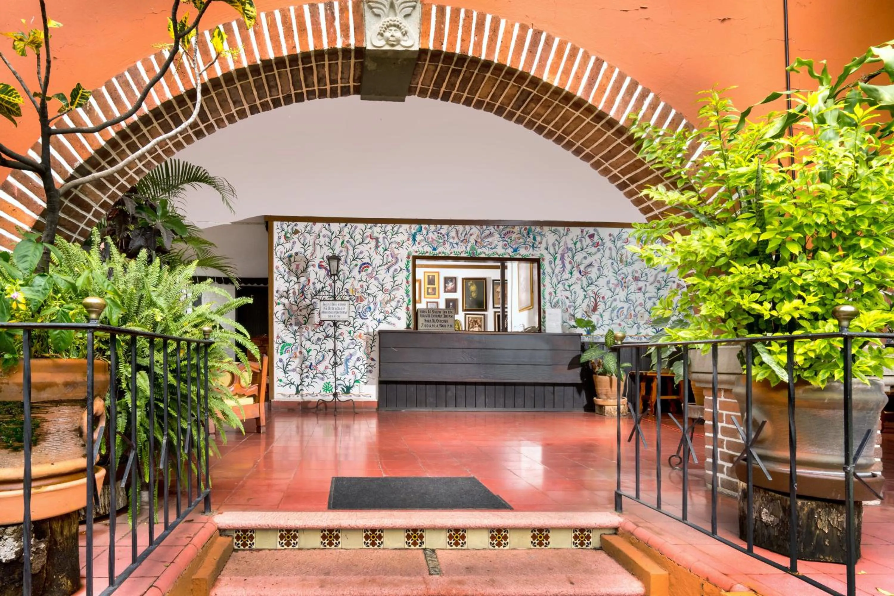 Facade/entrance in Hotel San Angelo