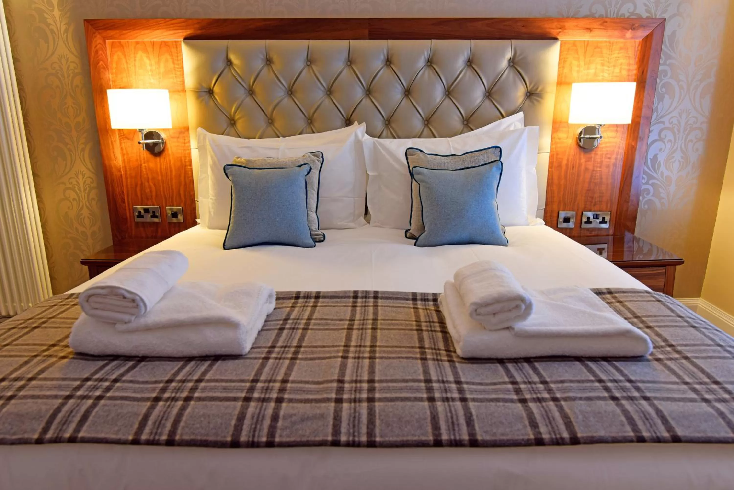 Bed in The Townhouse Aberfeldy - Rooms & Breakfast