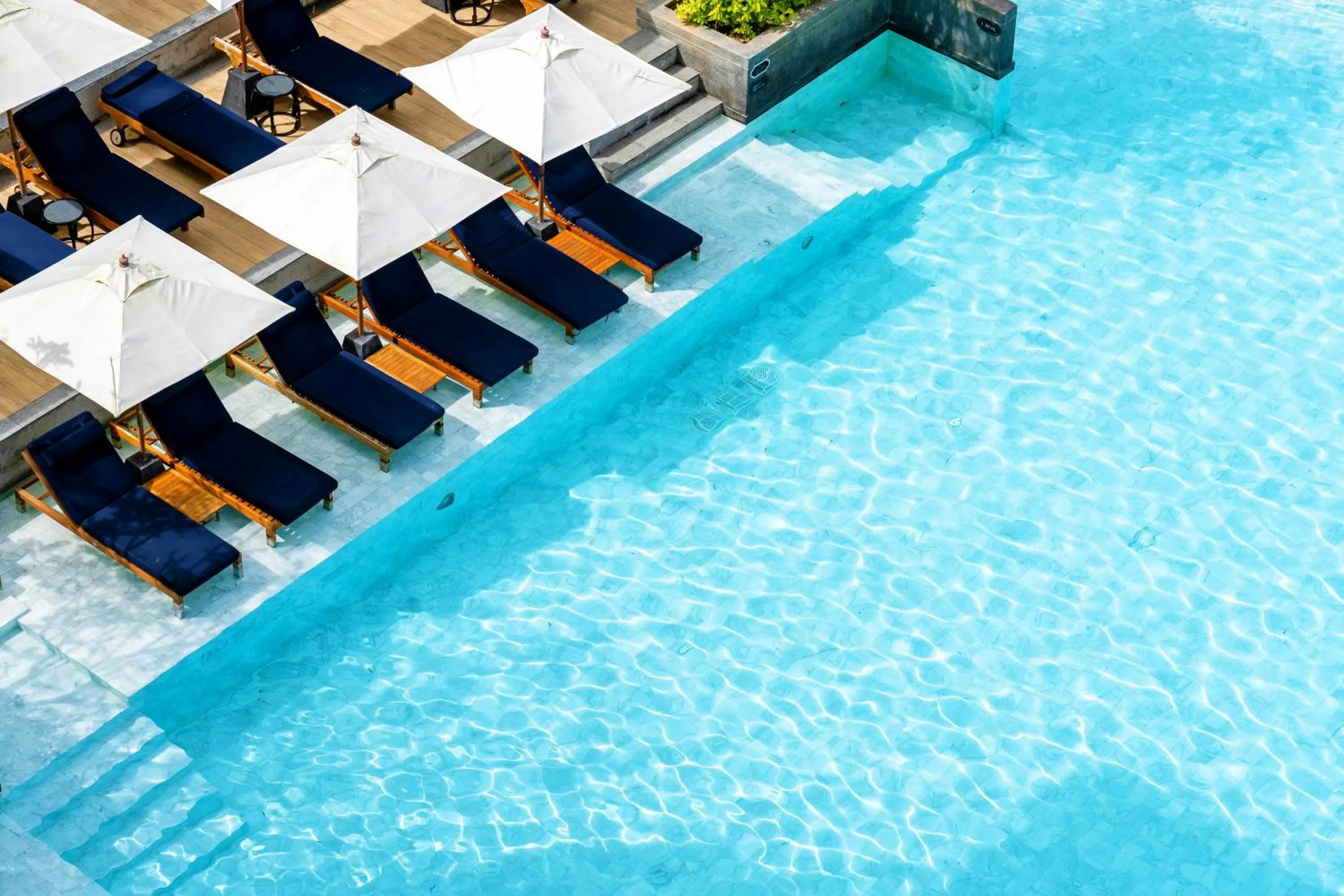 Swimming pool in Avista Grande Phuket Karon - MGallery