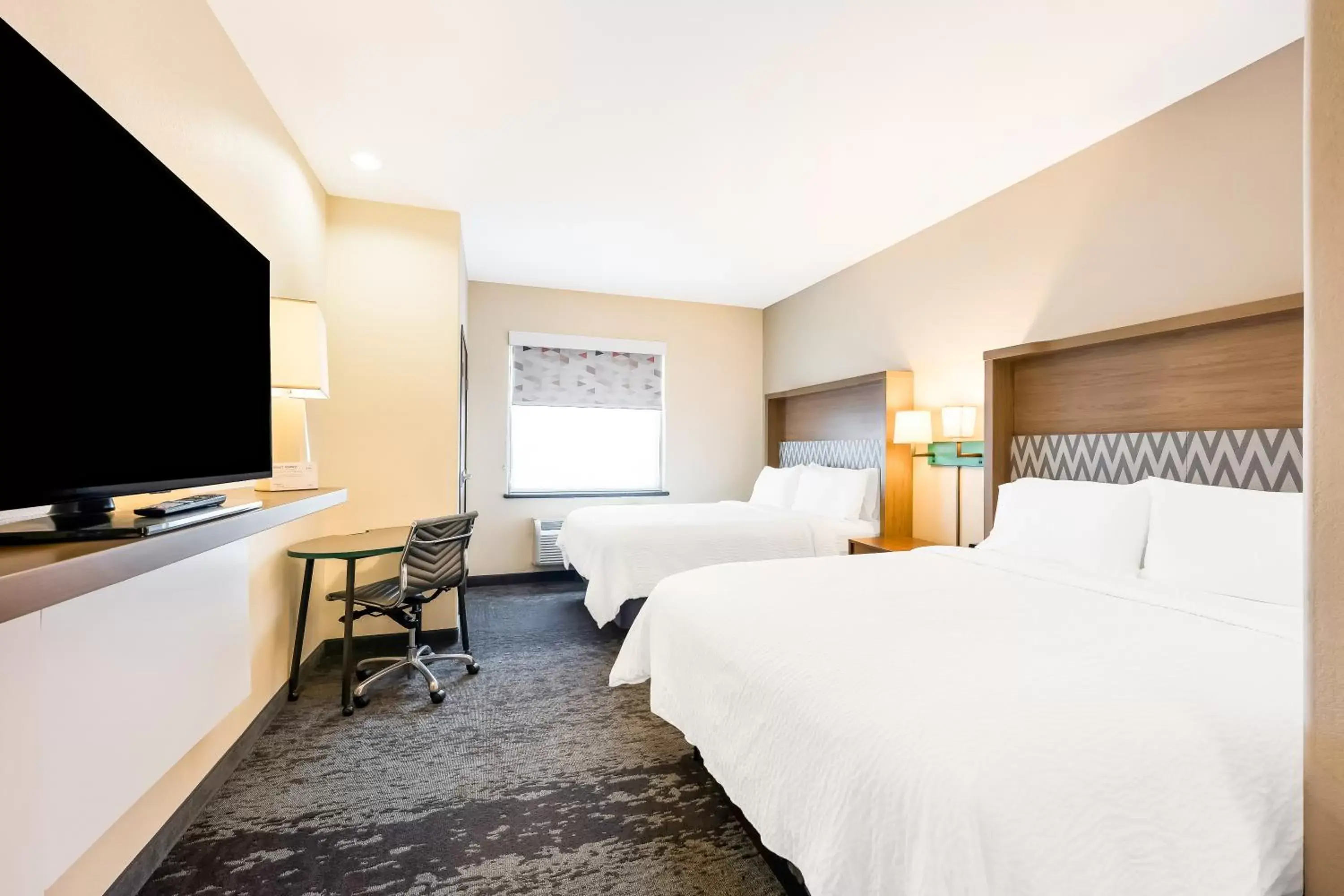 Standard Queen Room with Two Queen Beds in Holiday Inn - Brownsville by IHG Standard Queen Room with Two Queen Beds in Holiday Inn - Brownsville by IHG