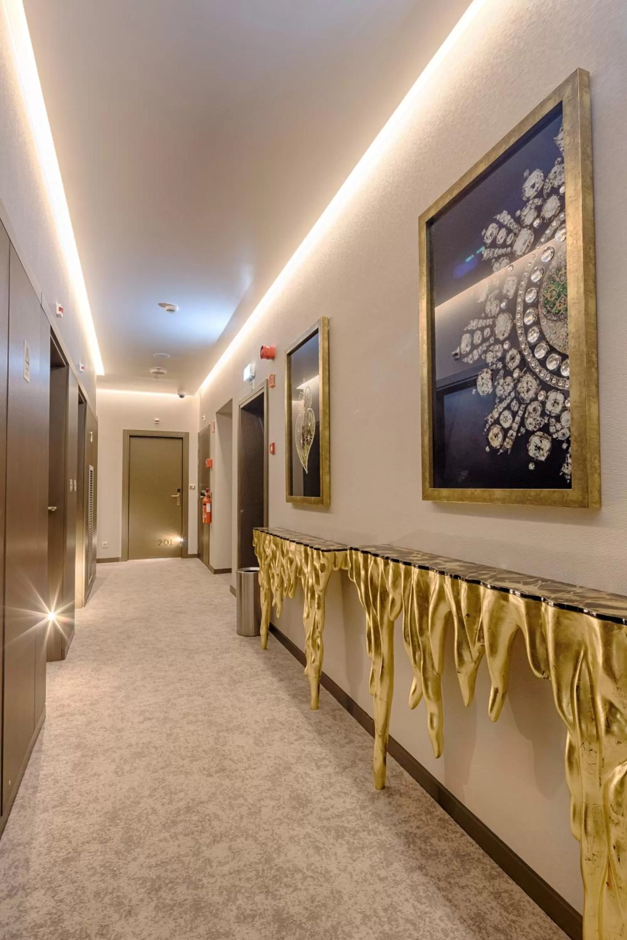 Property building in Hotel MeraPrime Gold Lisboa
