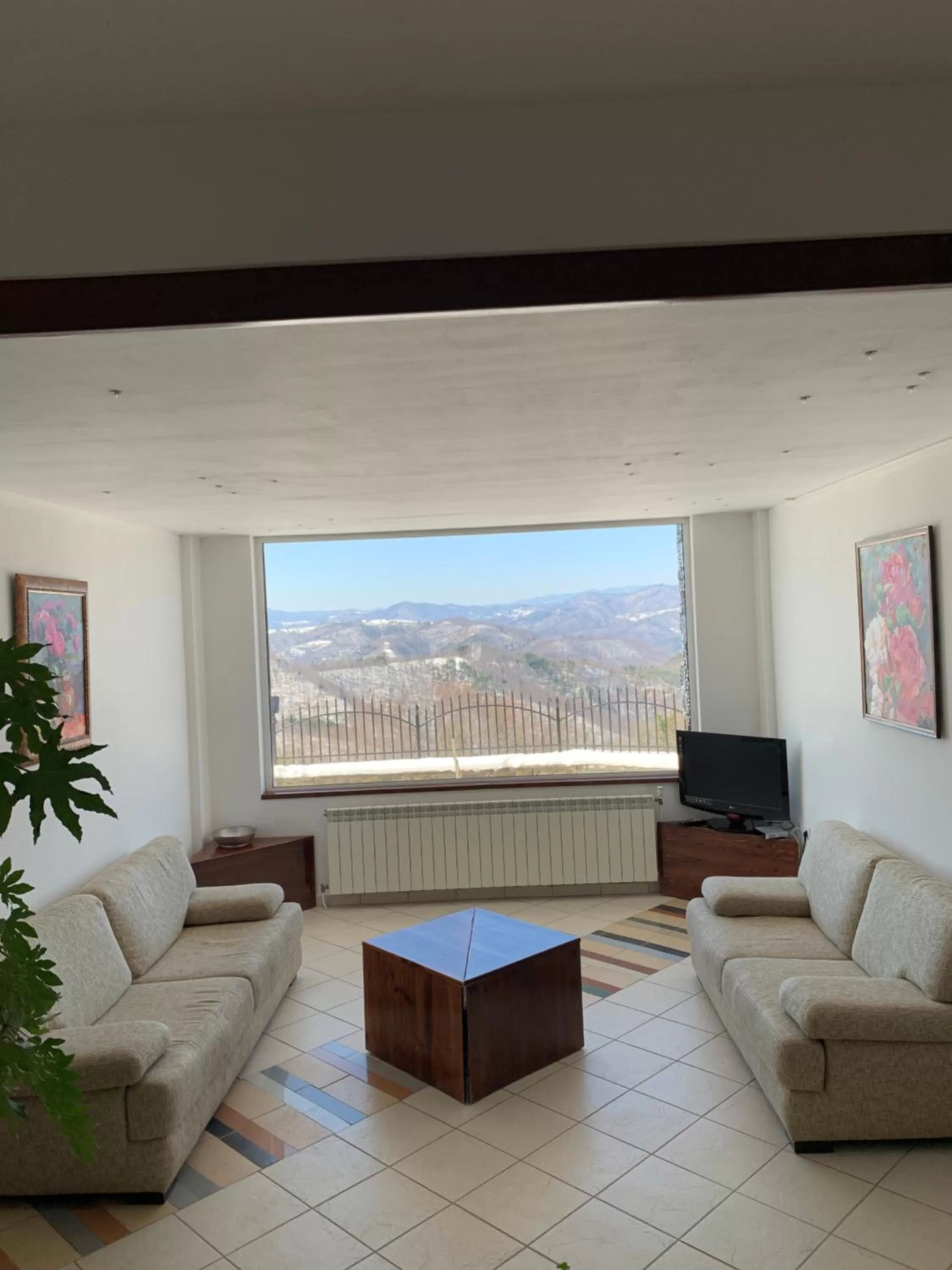 Living room in Villa Rai