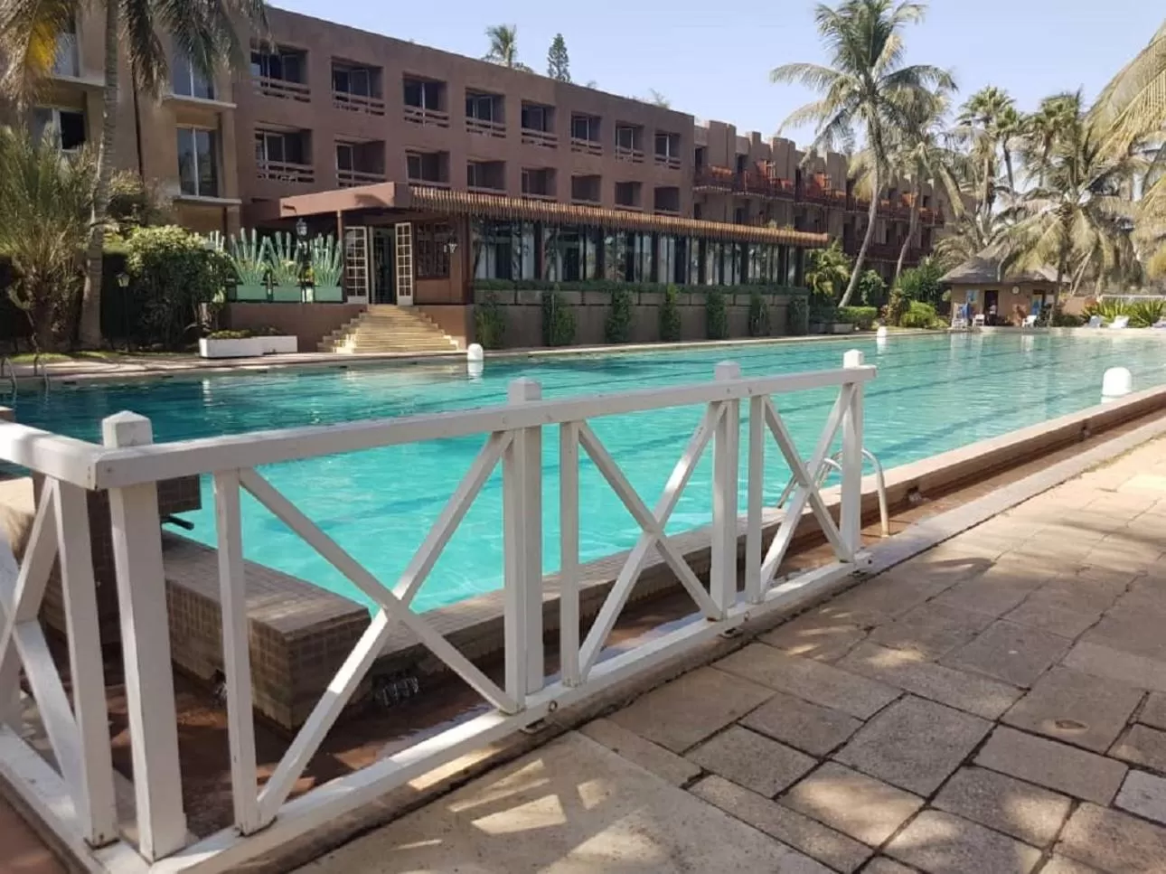 Swimming pool in Hotel Jardin Savana Dakar