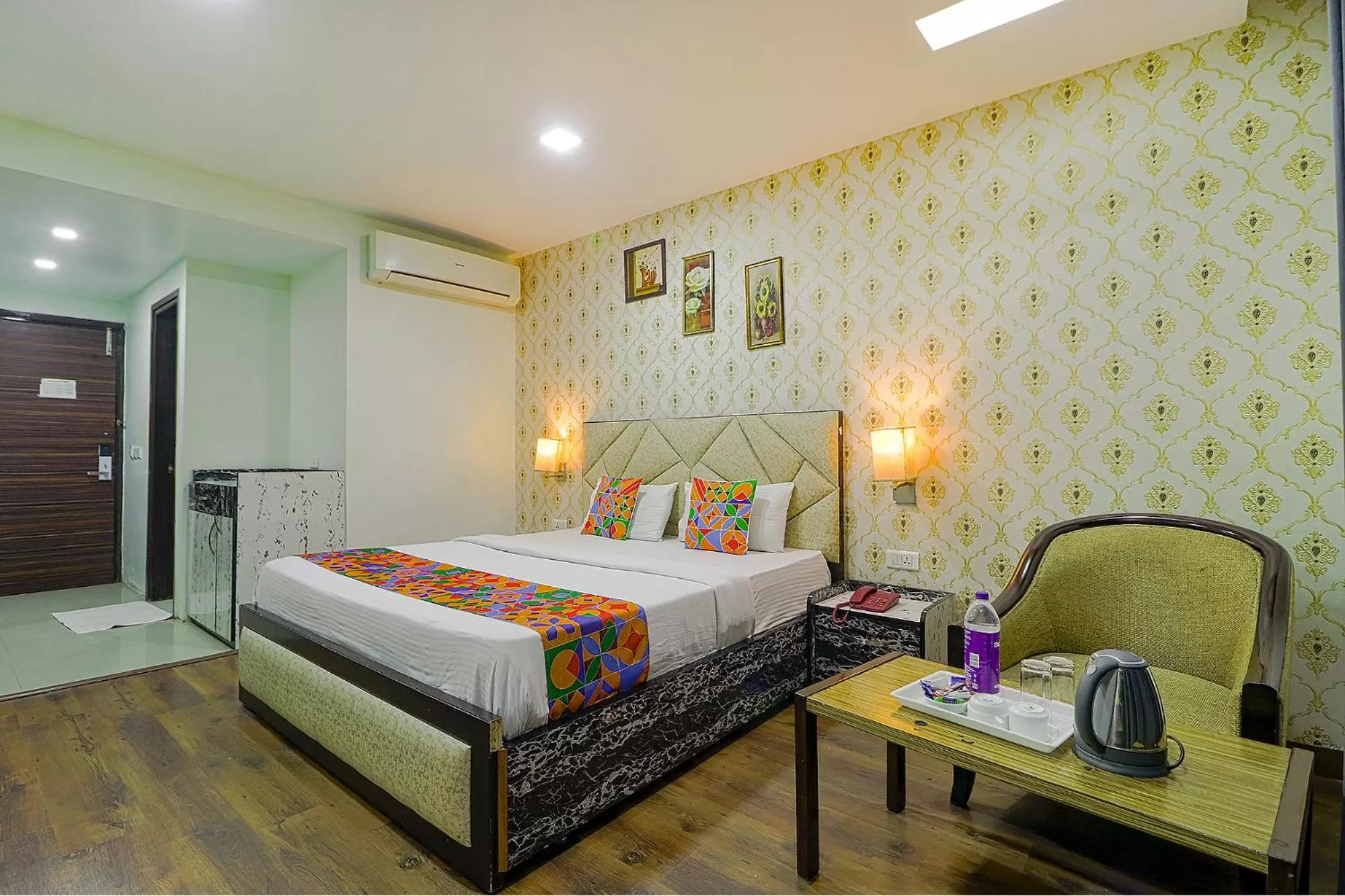 Photo of the whole room, Bed in FabHotel Prime Z Grand