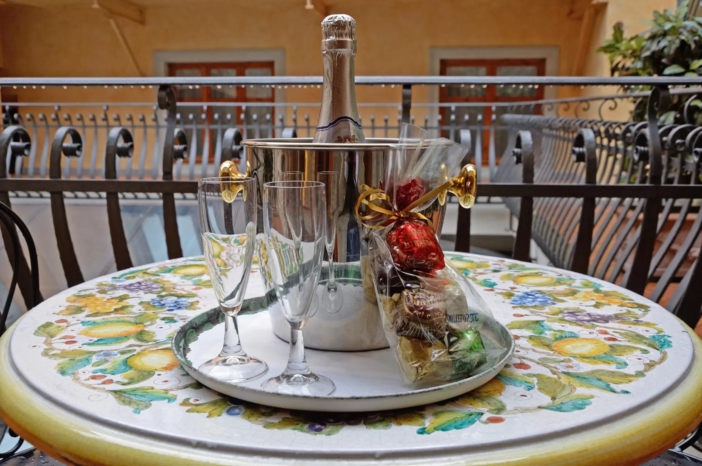 Balcony/Terrace in Hotel Alba Palace