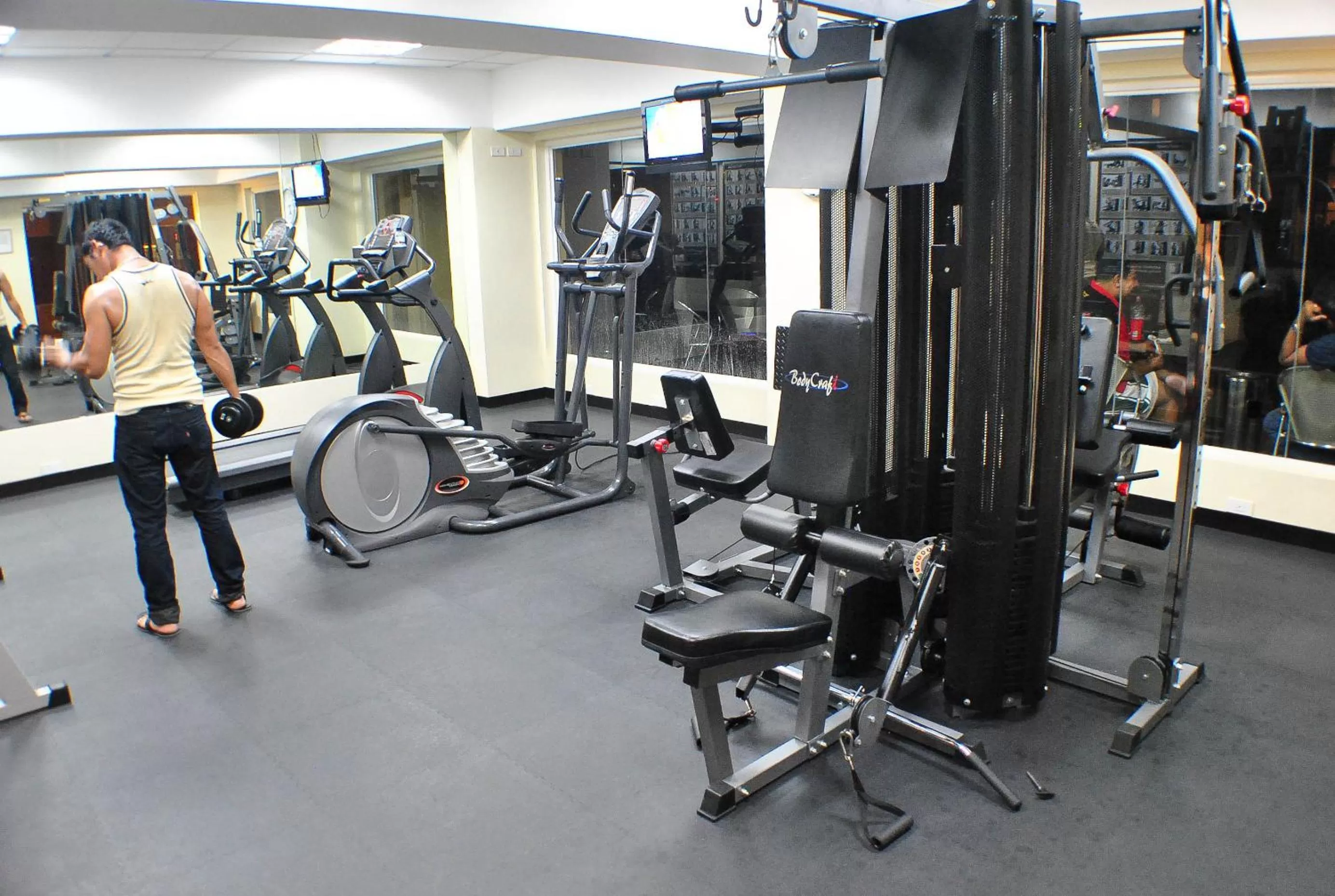 Fitness centre/facilities in Hotel Elizabeth Cebu