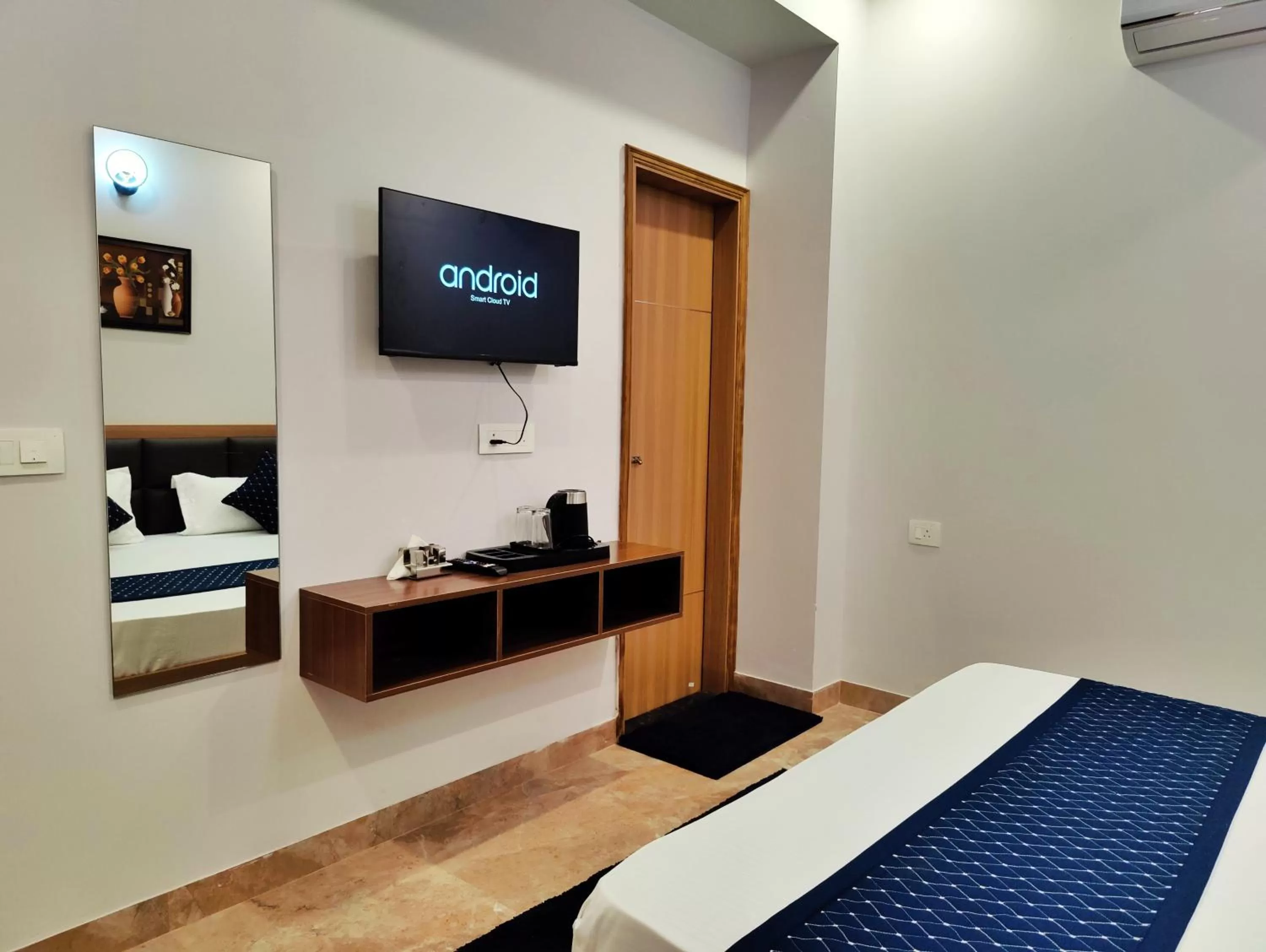 TV and multimedia, Bed in Hotel Park Hills