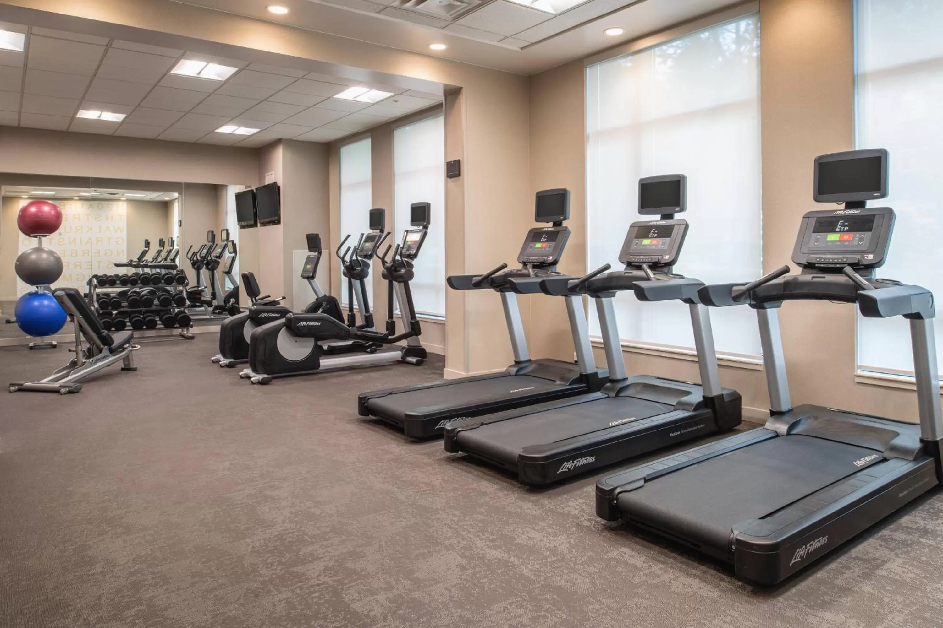 Fitness centre/facilities in Residence Inn Seattle East/Redmond