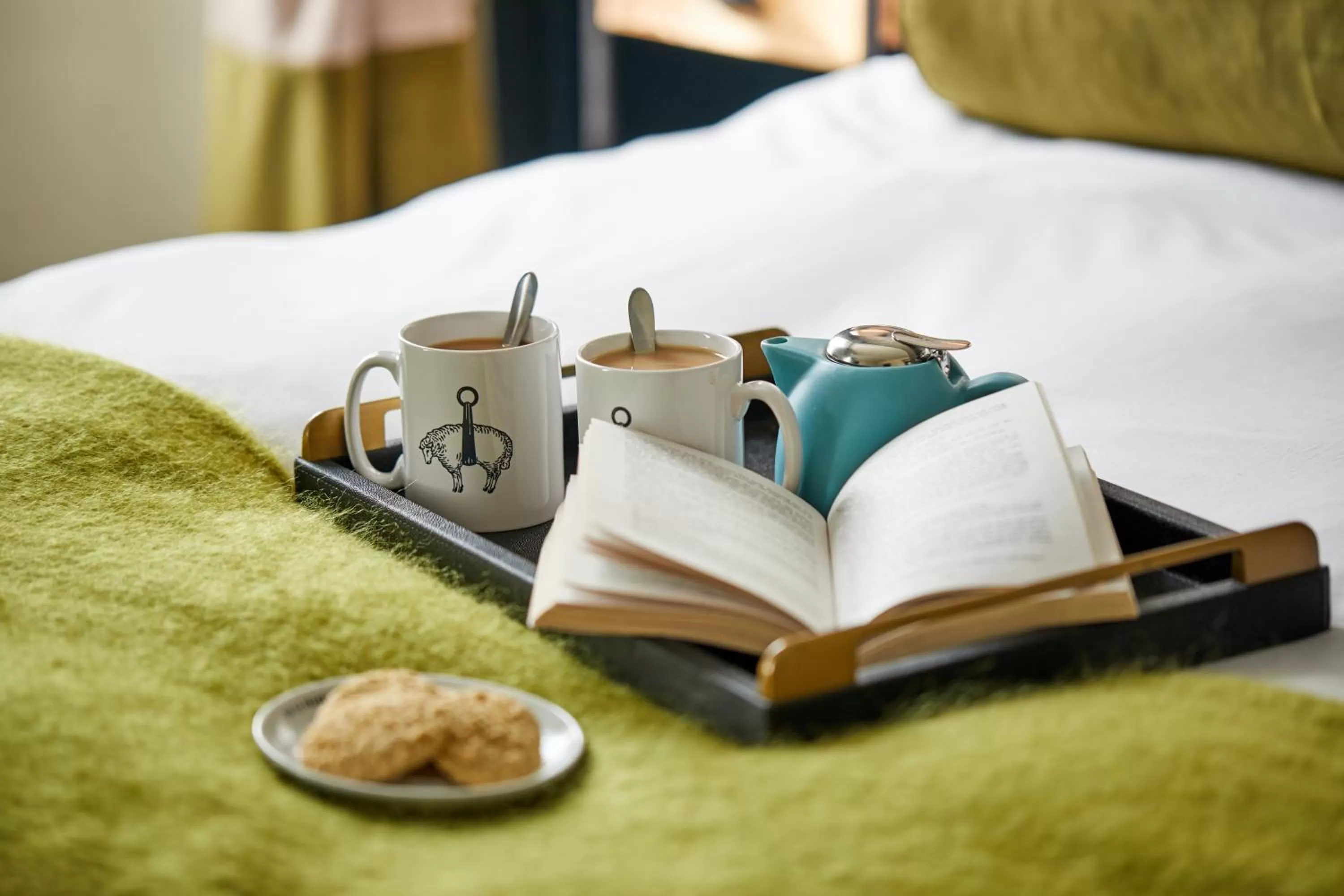 Decorative detail, Bed in The Fleece at Cirencester