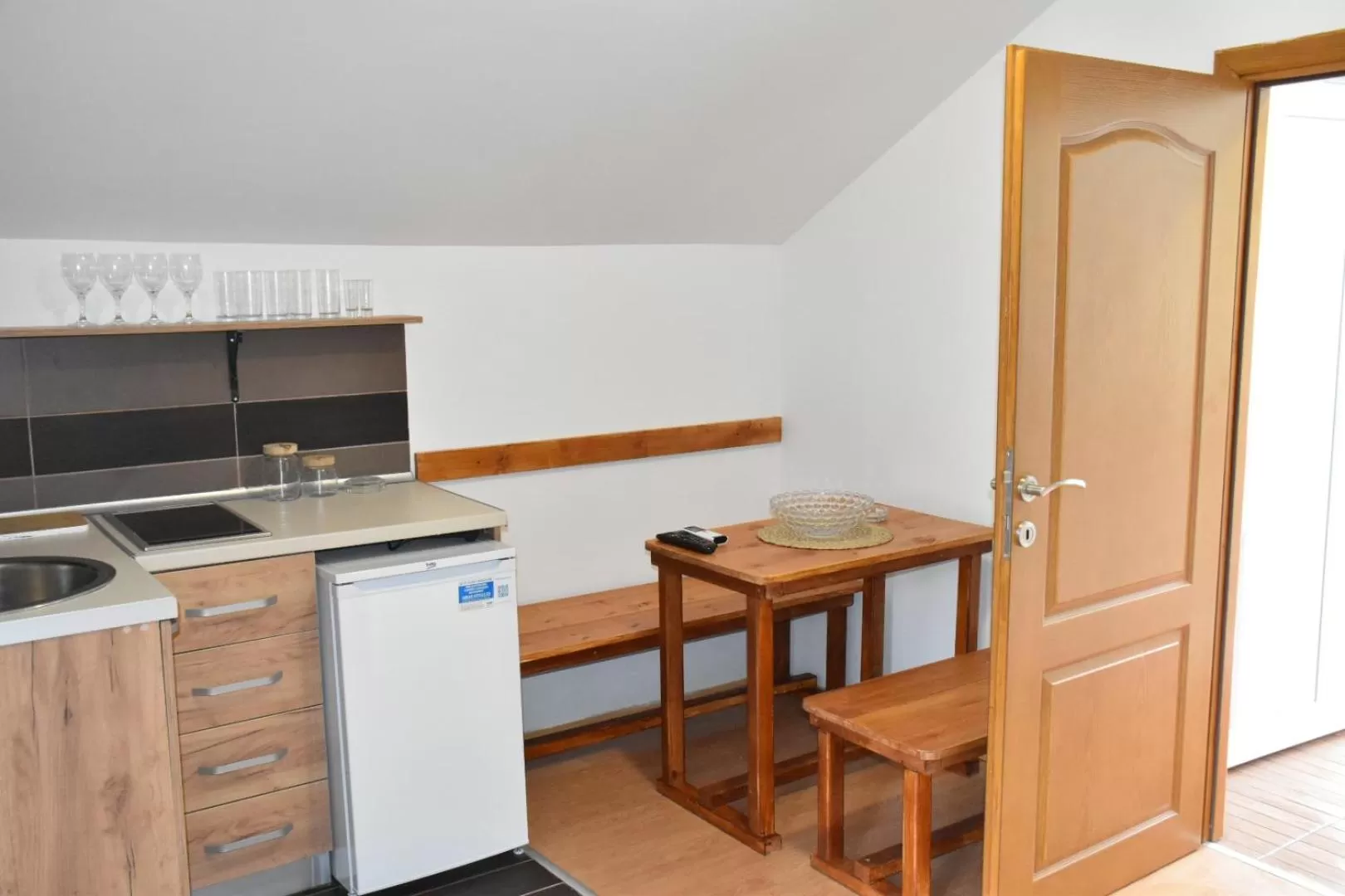 OSTROG Aparthotel KOLIBA-VLASTNIŠTVO MANASTIRA OSTROG