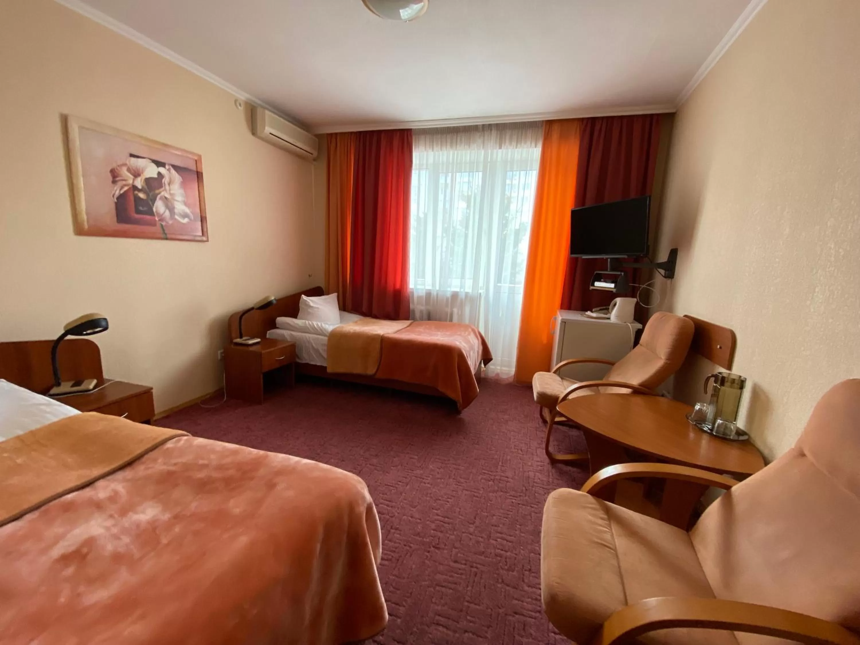Photo of the whole room, Bed in Dnipro Hotel