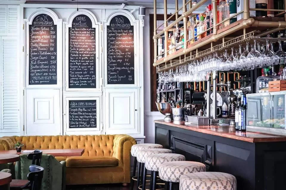 Restaurant/places to eat in Hotel & Restaurant Marina Palamós