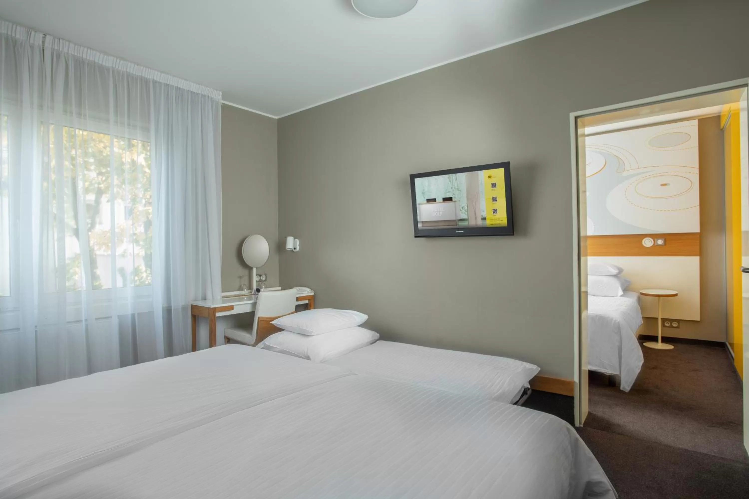 Bedroom, Bed in Hotel Golf Prague