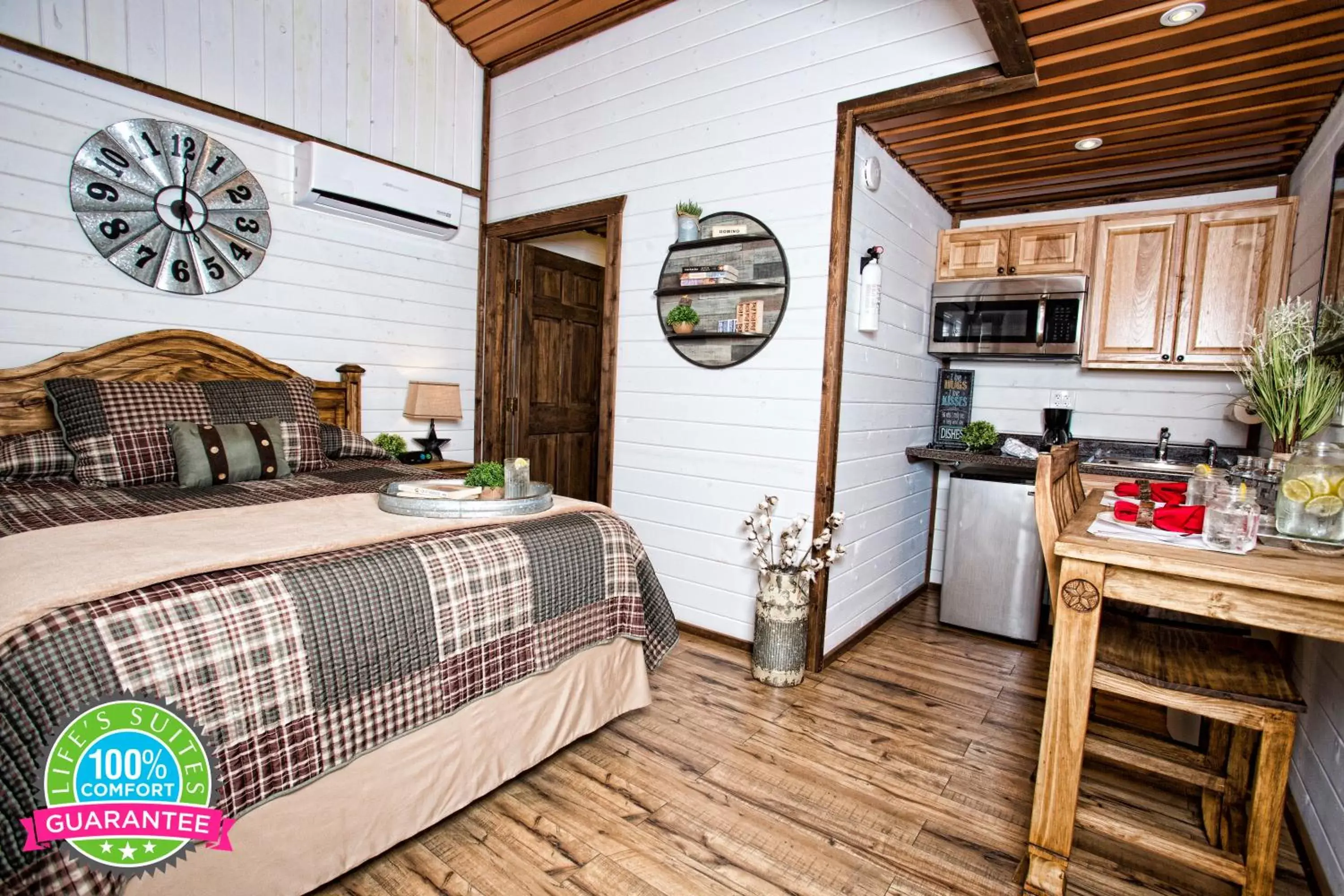 Suite in Life's Suites Suite in Life's Suites