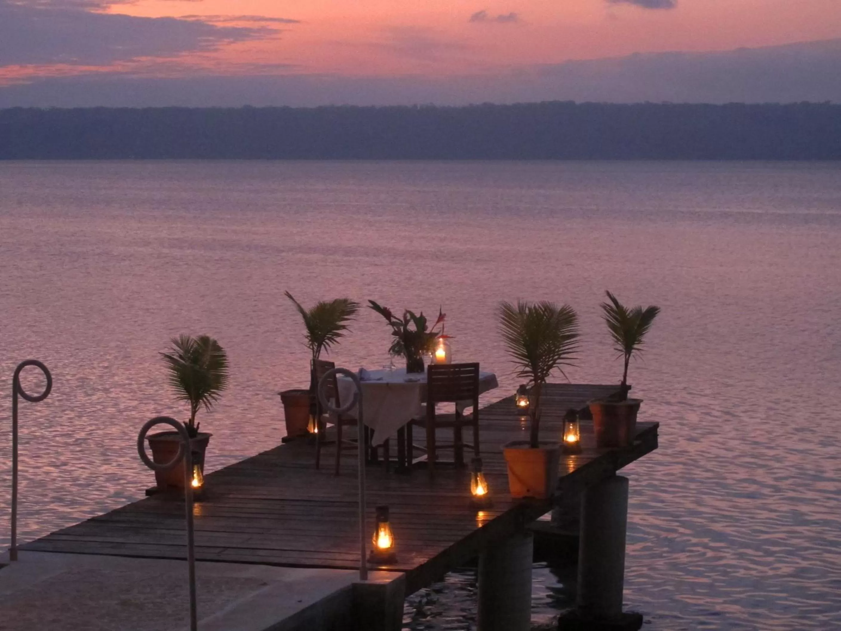 Restaurant/places to eat, Sunrise/Sunset in Paradise Cove Resort