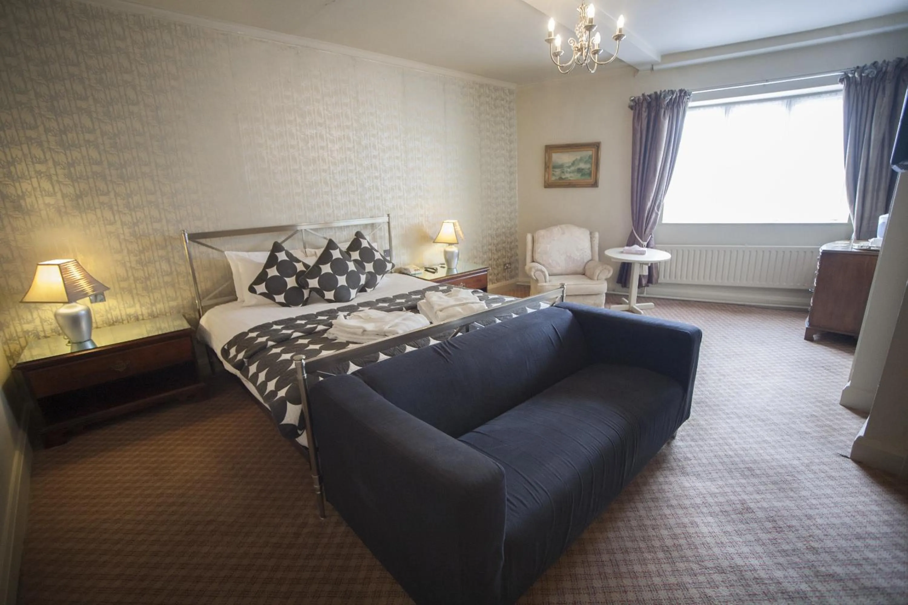 Photo of the whole room, Bed in The Lion Hotel Shrewsbury