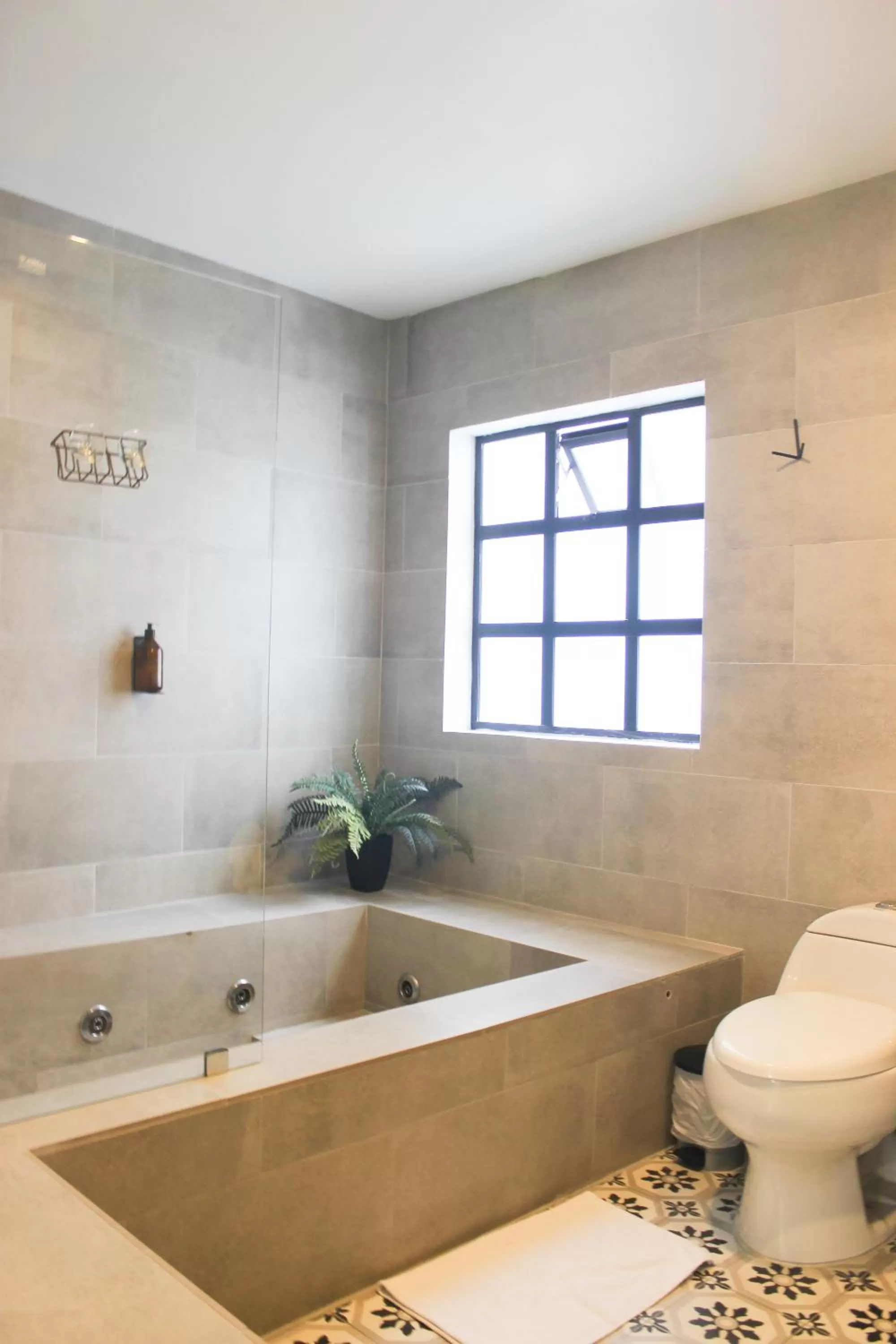 Hot Tub in 574 Hotel