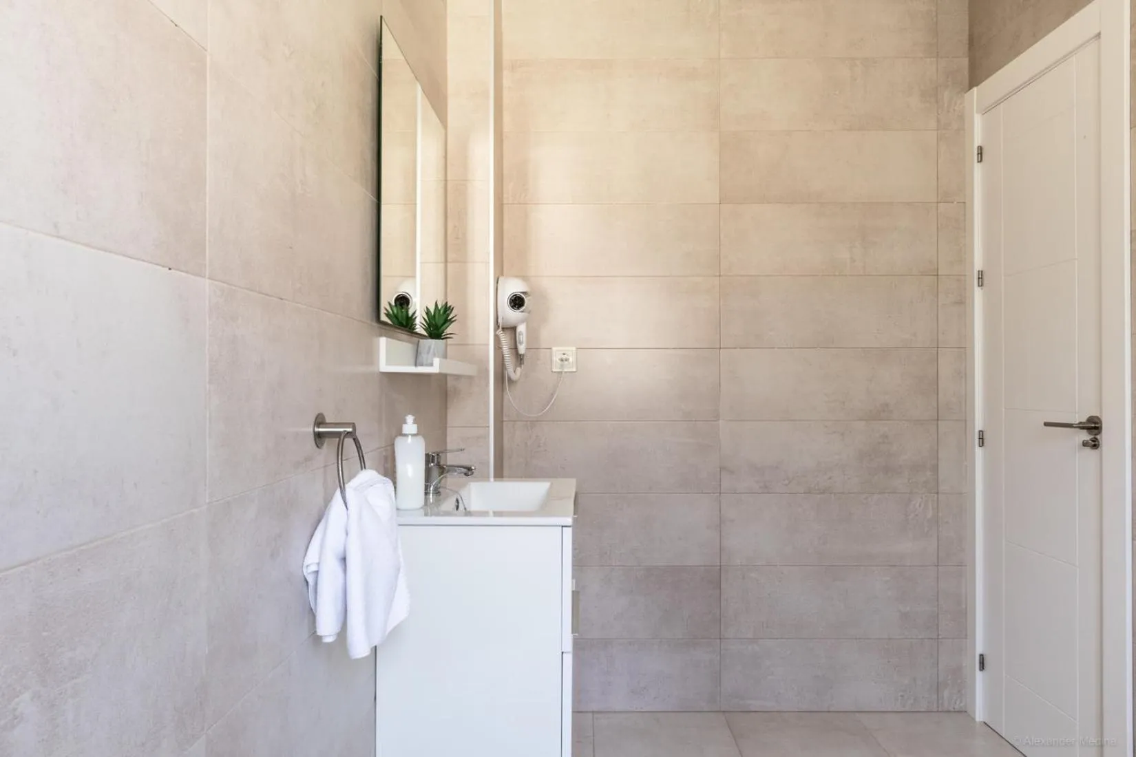 Bathroom in Roquetas Beach and Playa Serena Golf Village