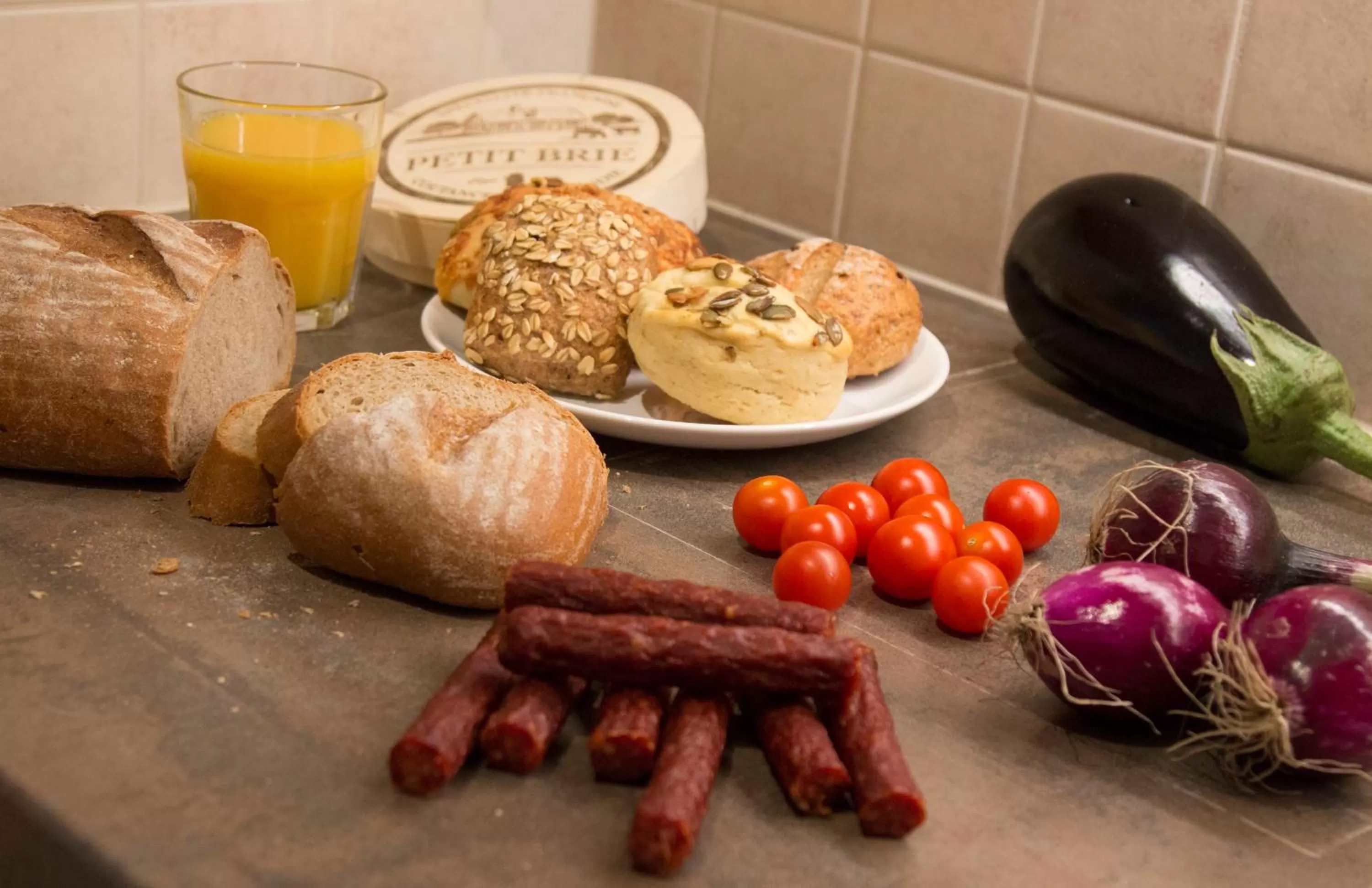 kitchen in Keleti Aparthotel