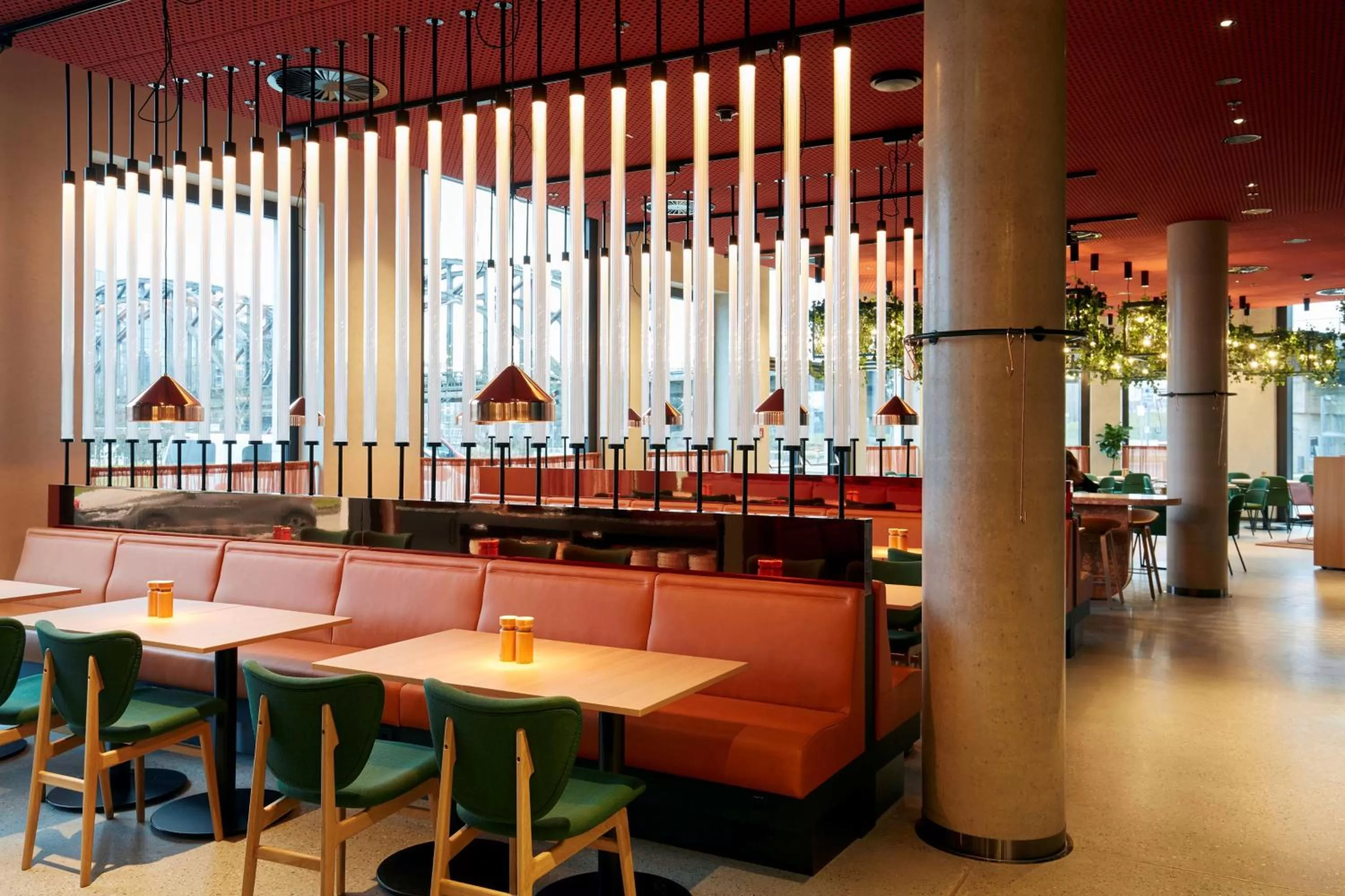 Restaurant/places to eat in Scandic Frankfurt Hafenpark