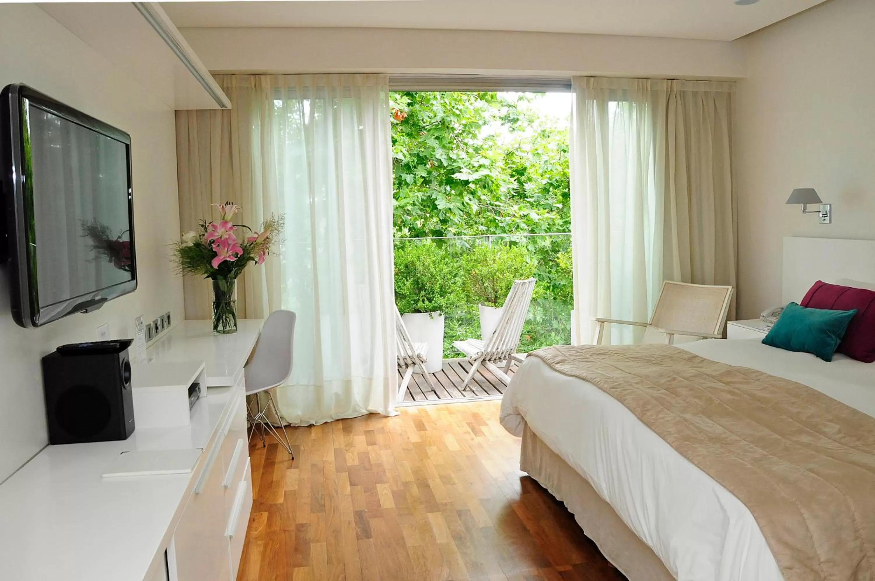 Ilum Experience Home