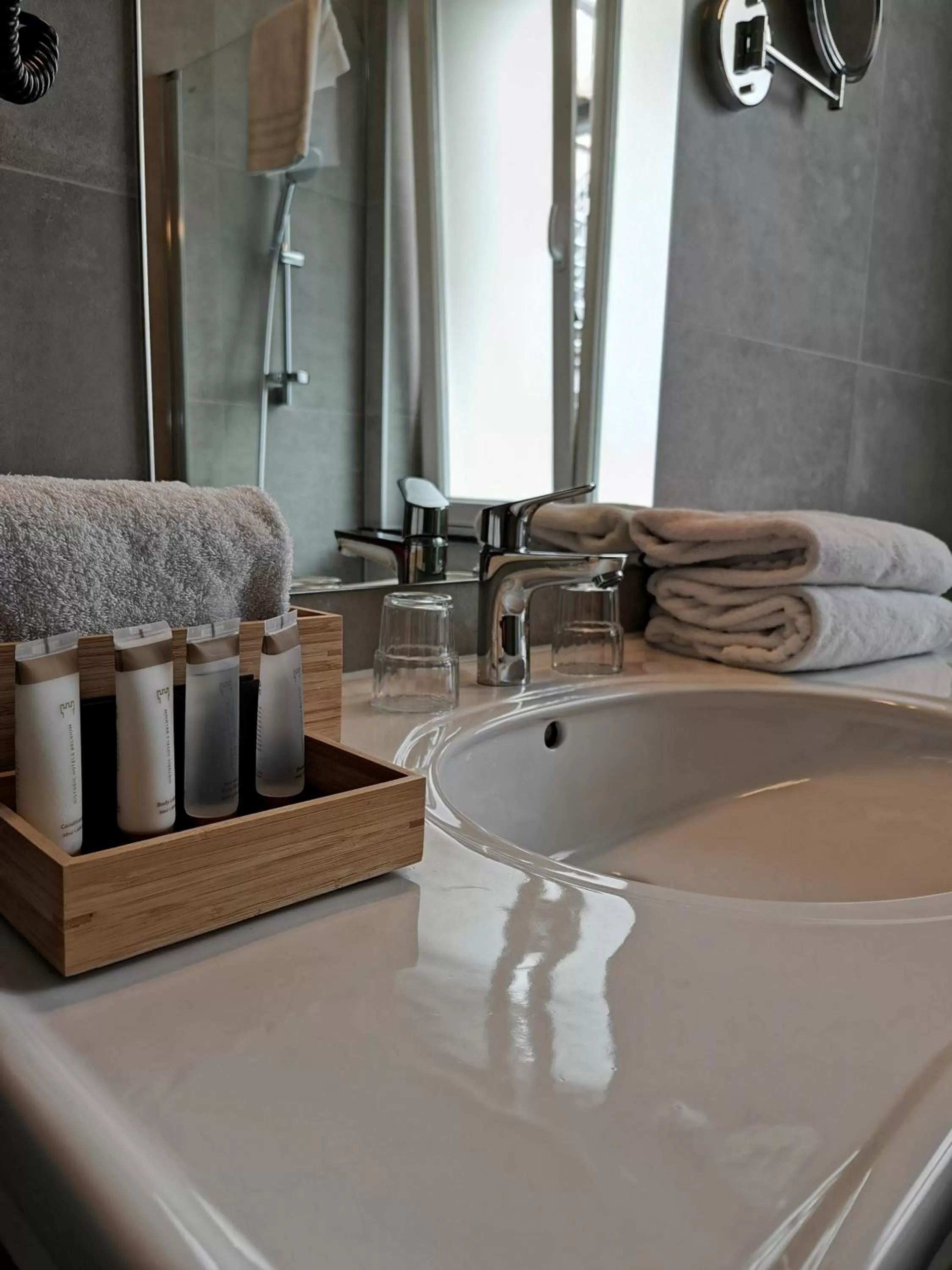 Bathroom in Hotel de Flandre Ghent