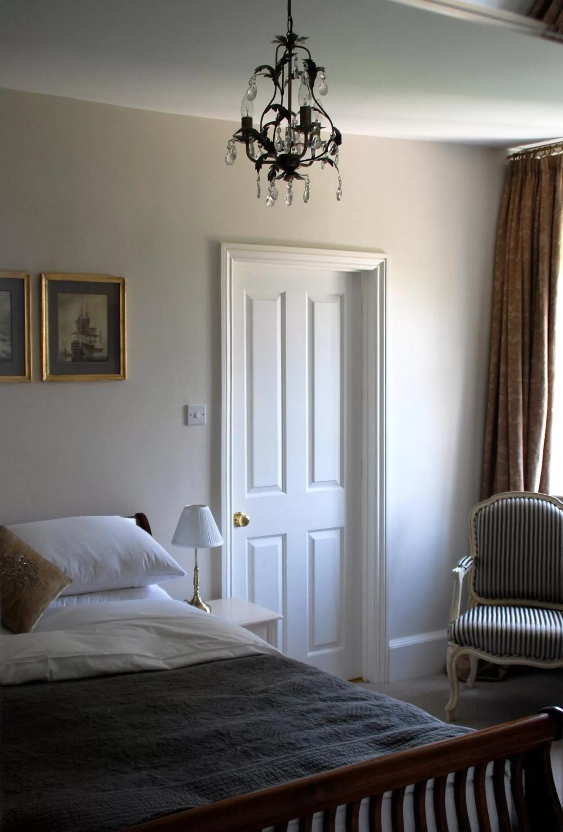 Decorative detail, Bed in The Bridge House