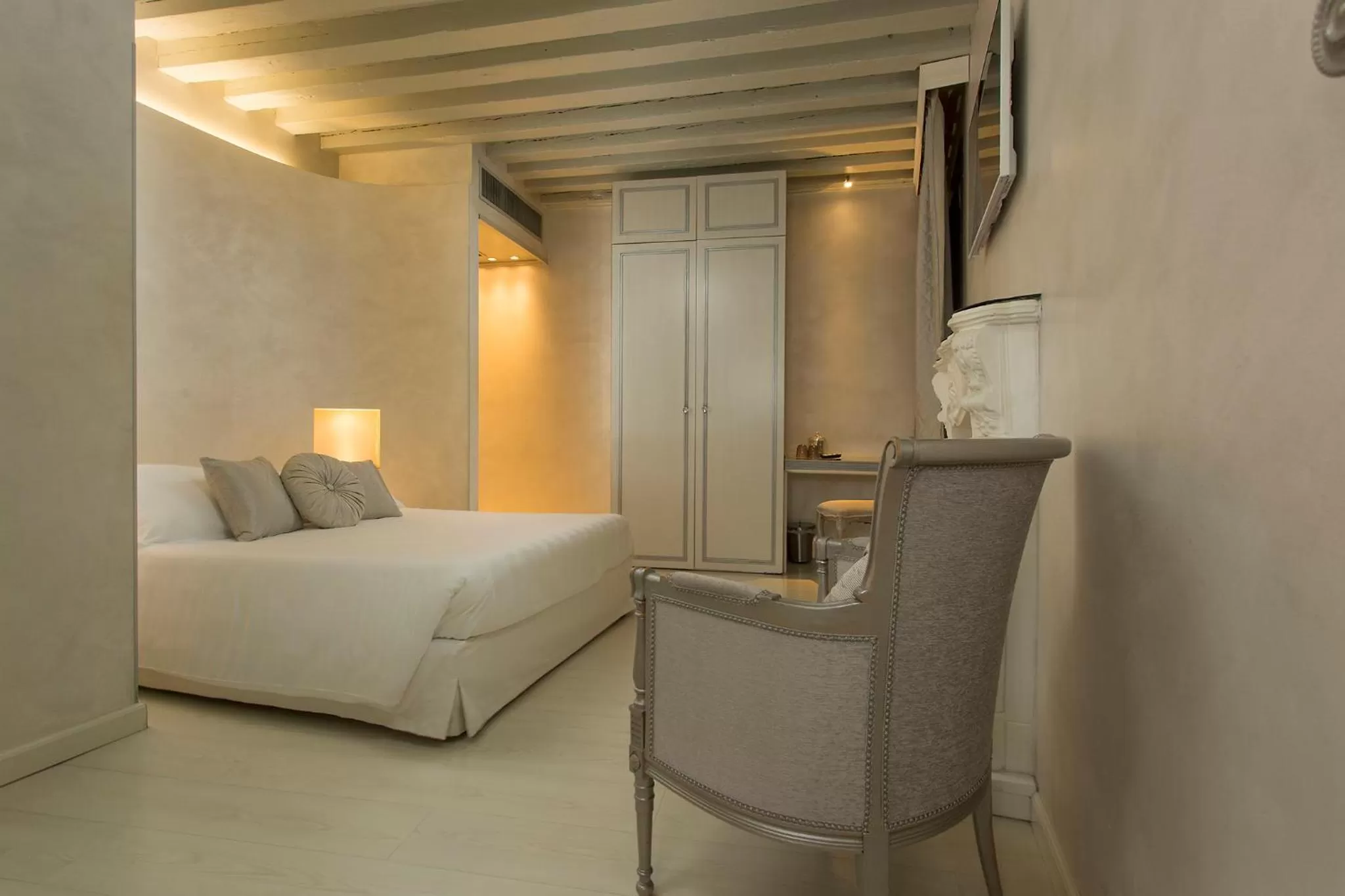 Bed in Relais Venezia