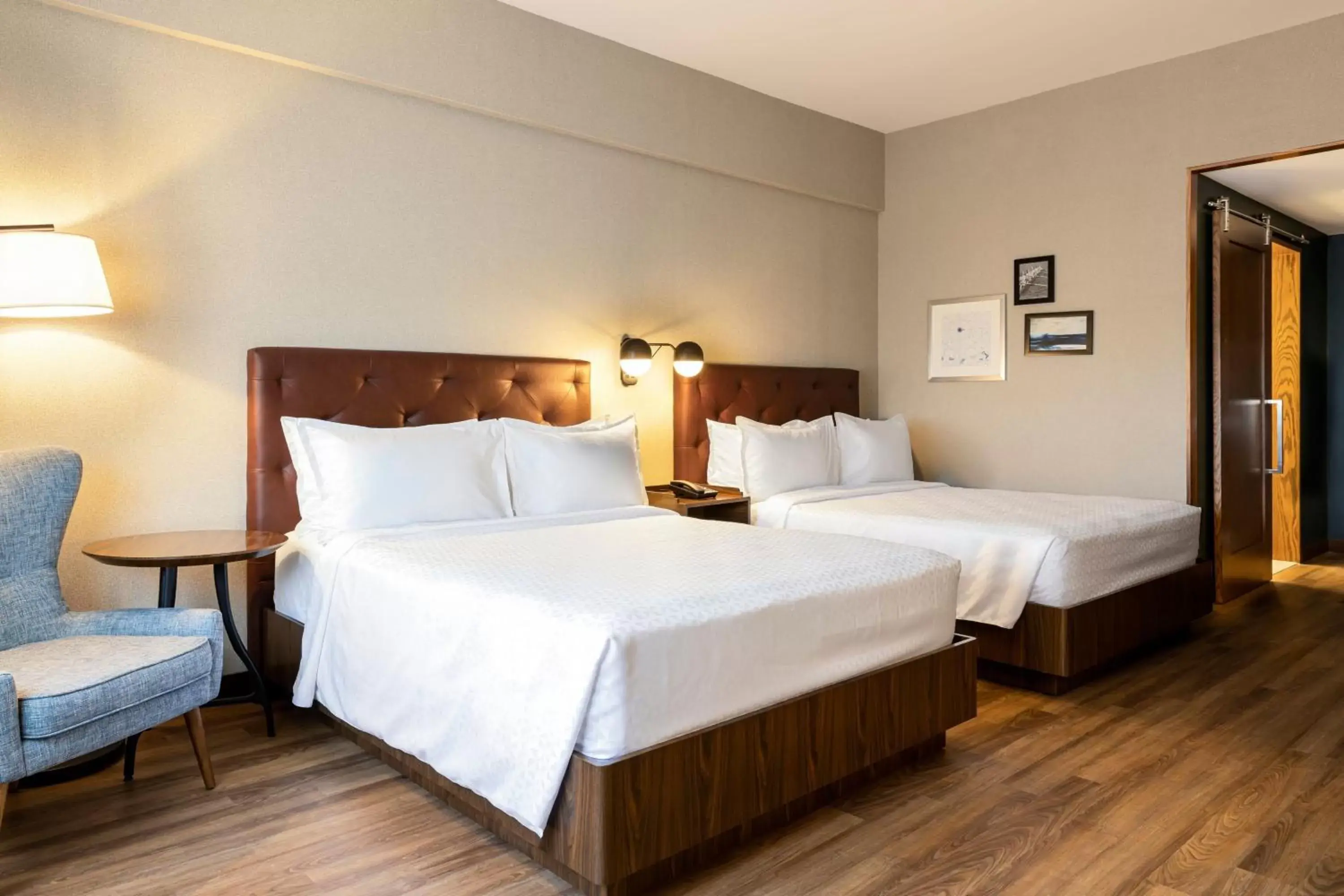 Premium Executive Room with Two Queen Beds in Four Points by Sheraton Monterrey Airport Premium Executive Room with Two Queen Beds in Four Points by Sheraton Monterrey Airport