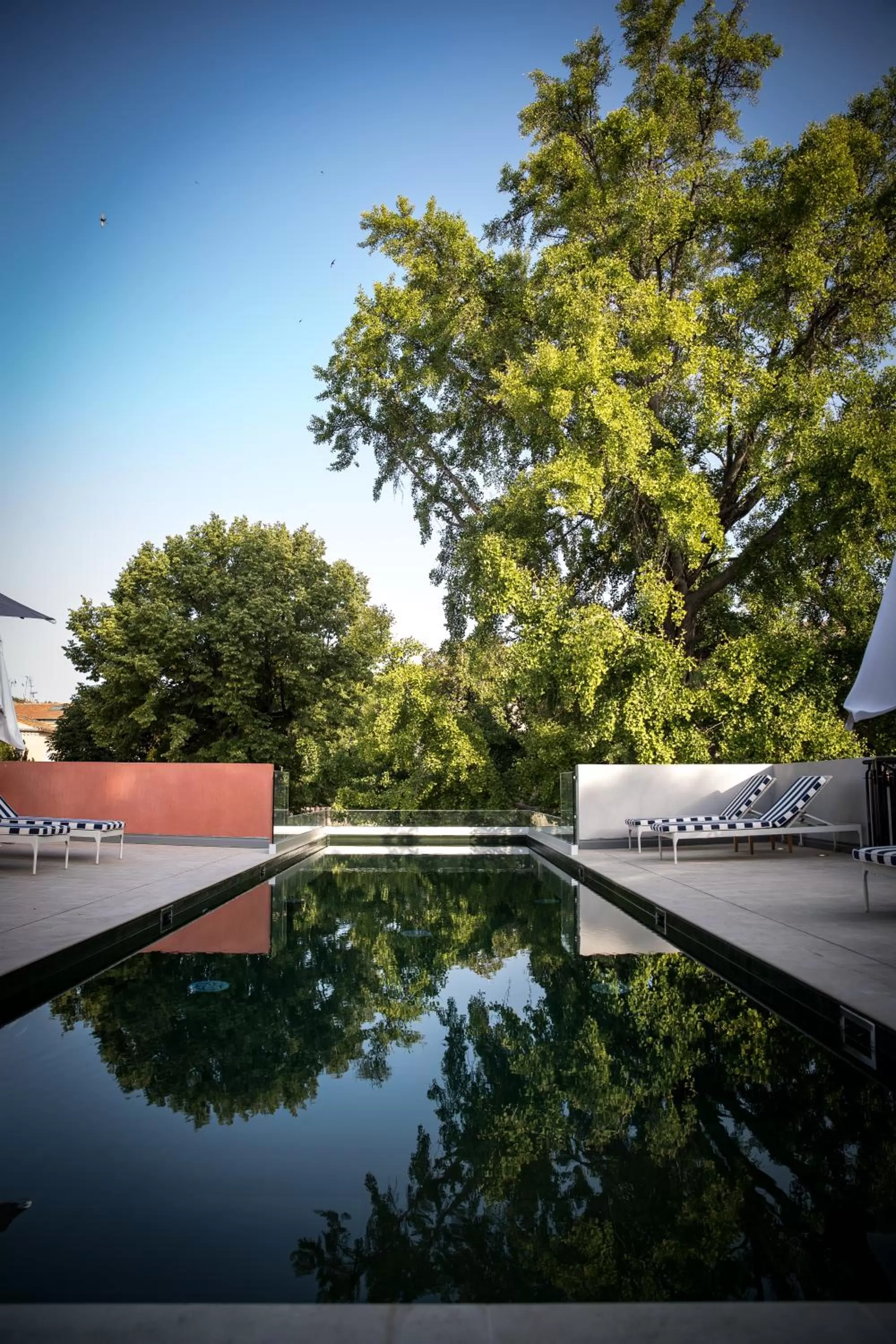 Swimming pool in Maison Albar Hotels L’Imperator