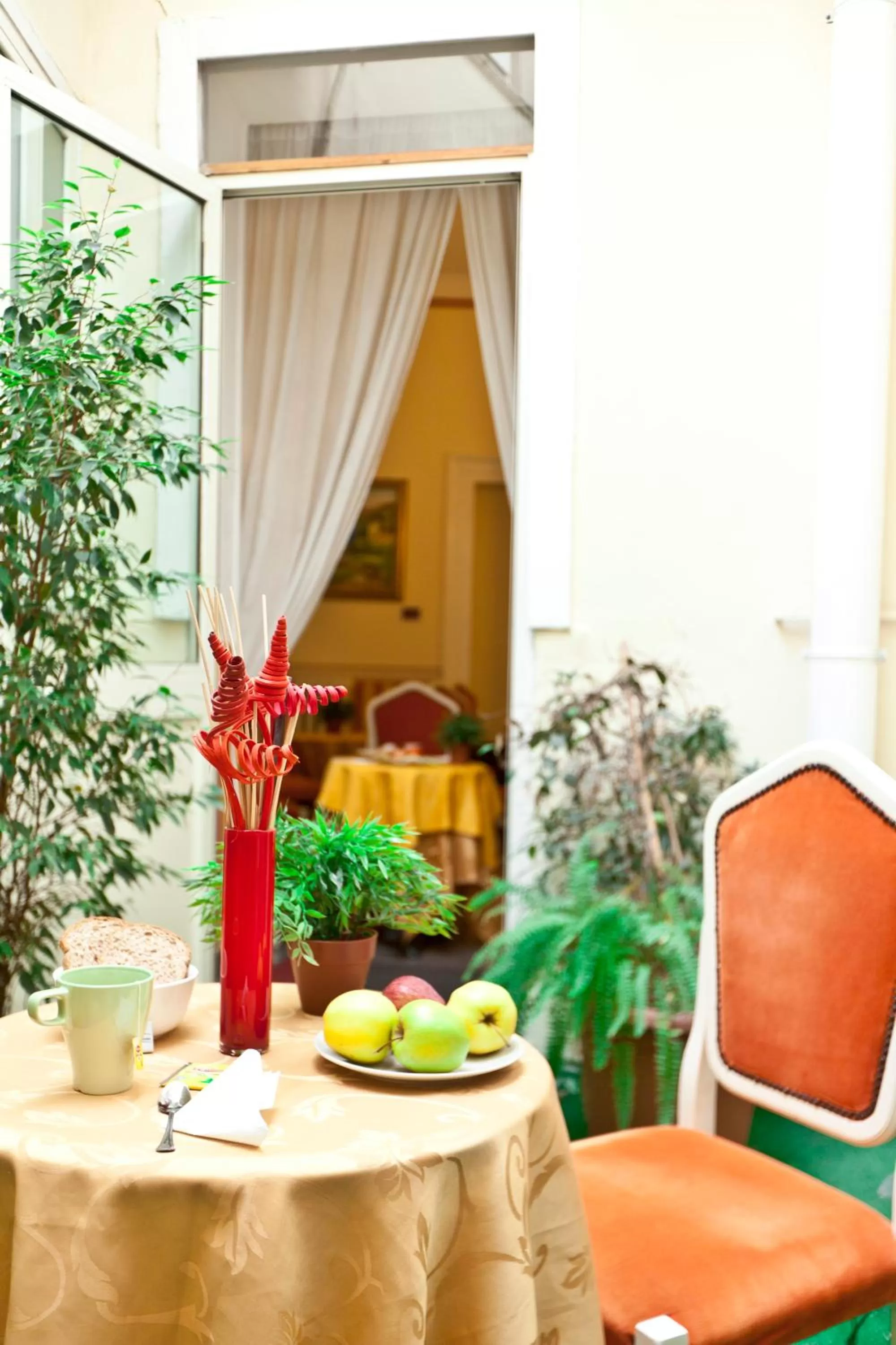 Restaurant/places to eat in B&B MediNaples