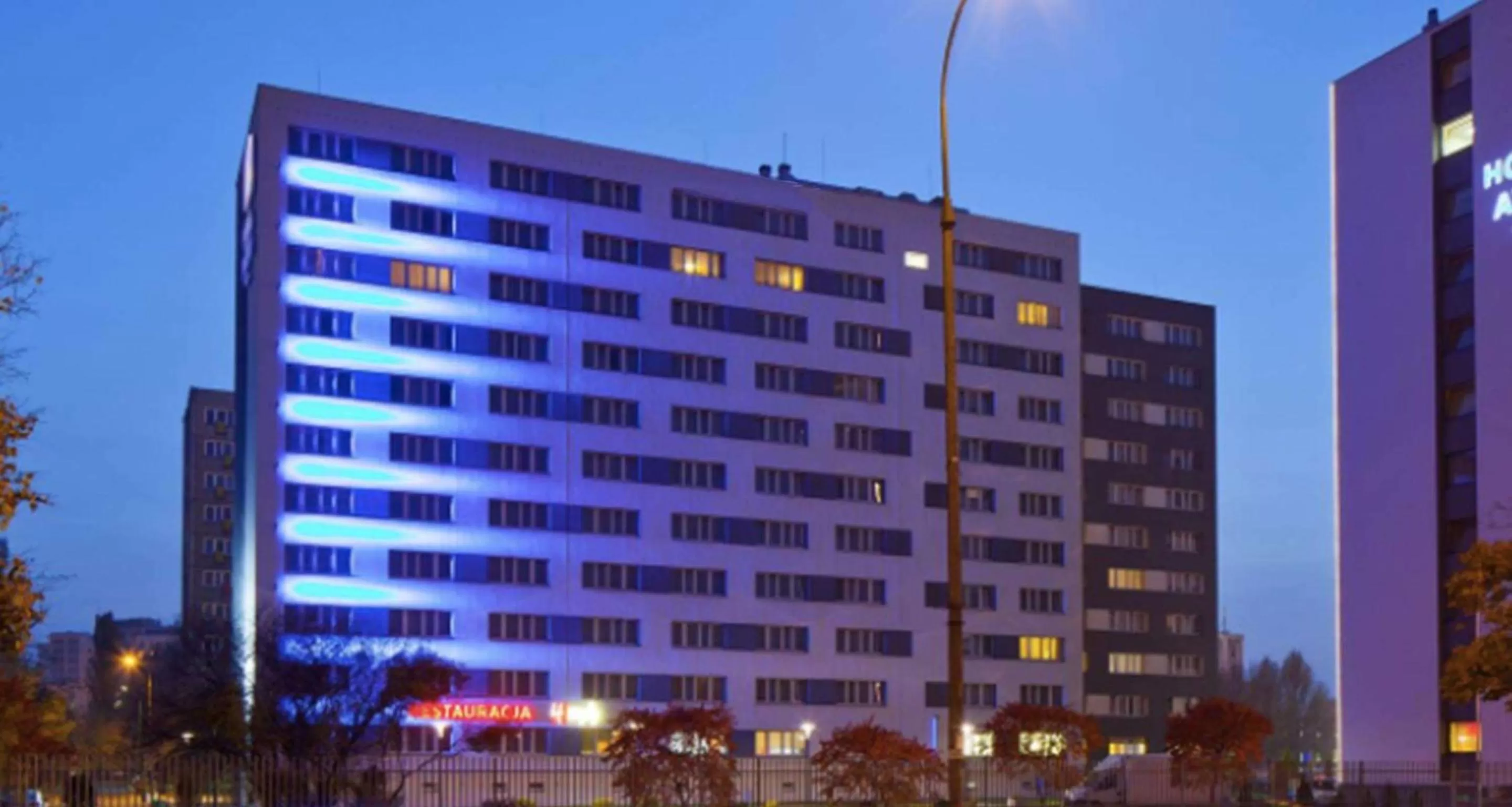 Property building in Best Western Hotel Portos