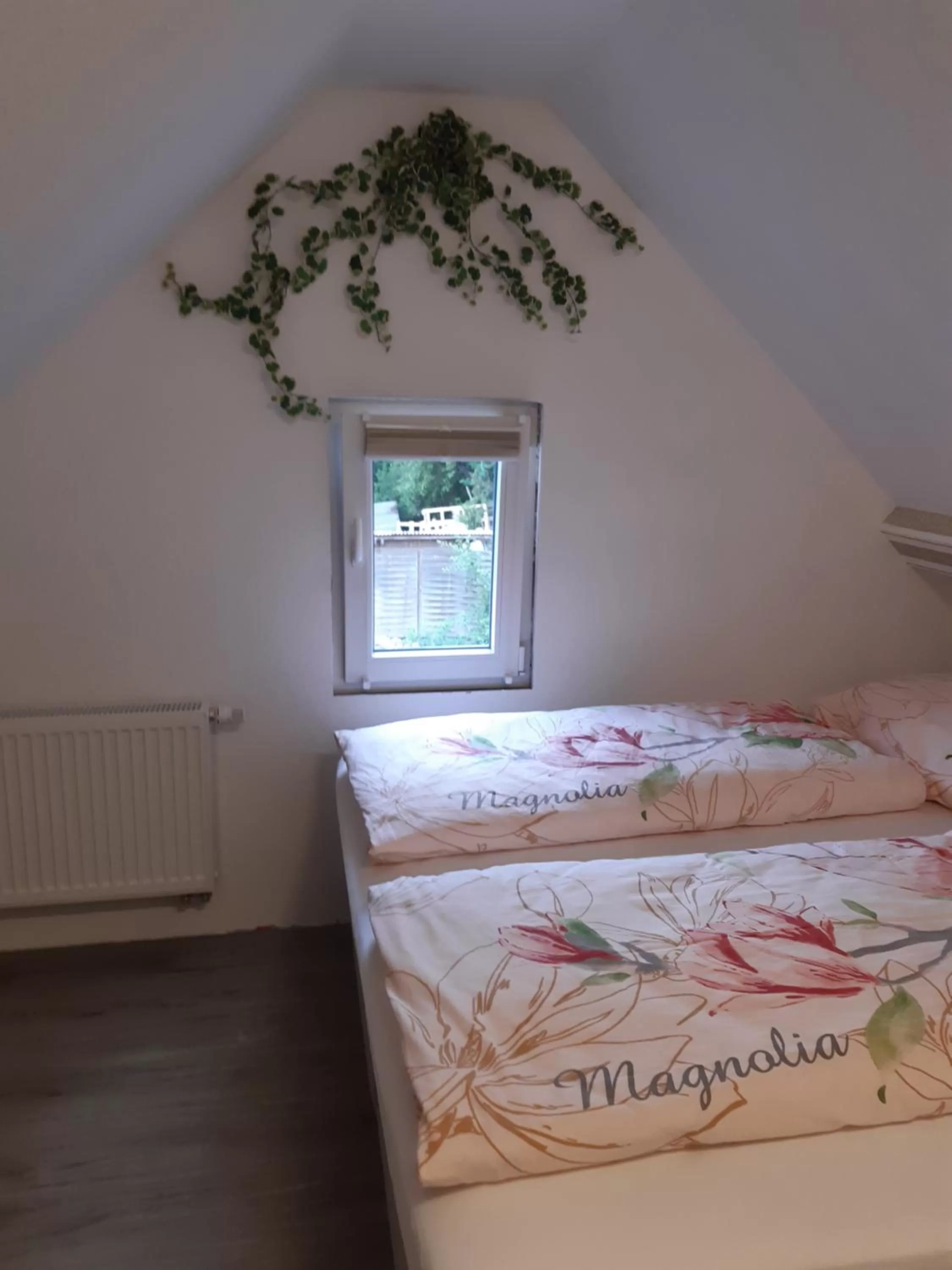 Bedroom, Bed in Gästehaus - Café Frank