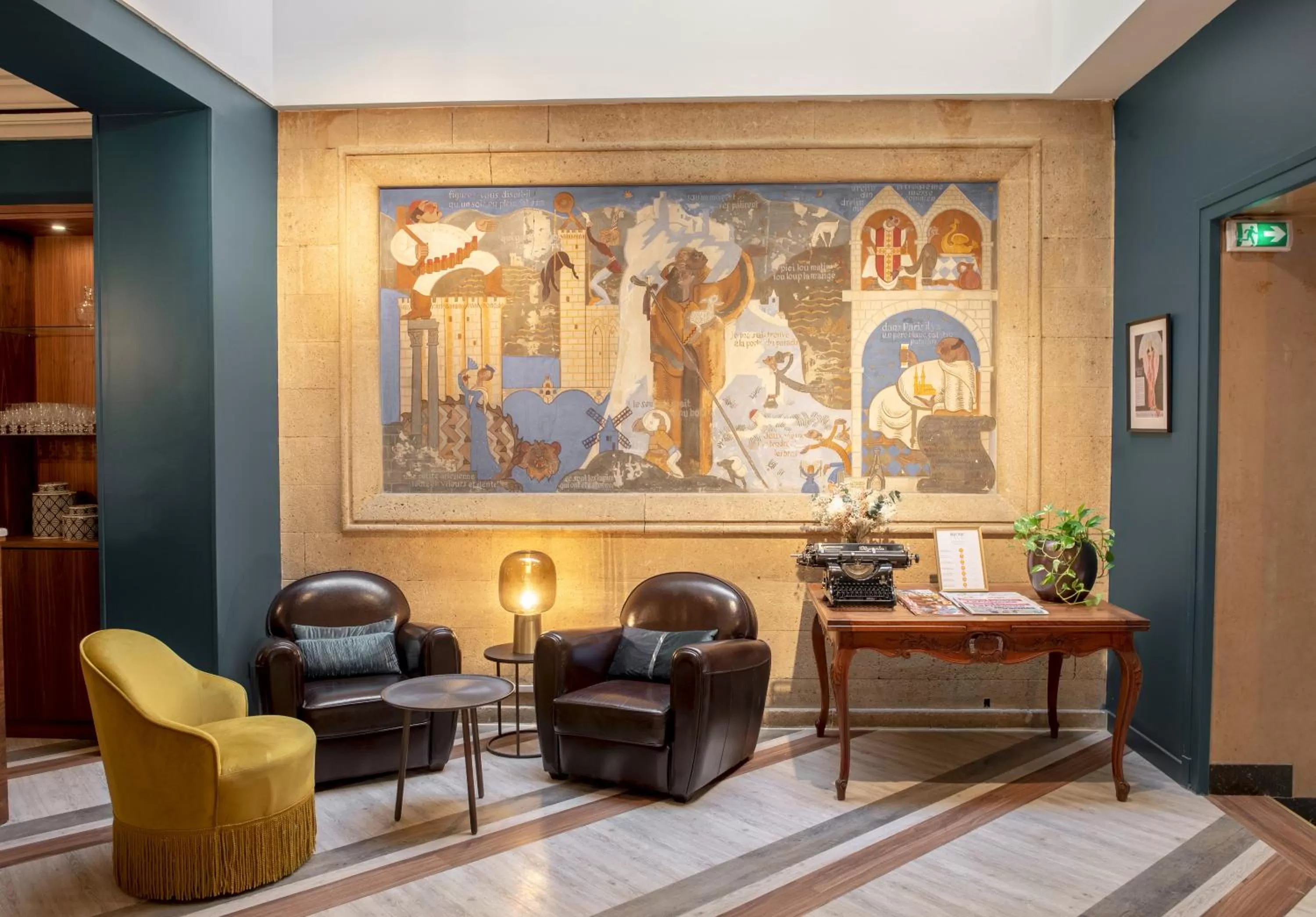 Lounge or bar in Hôtel Le Bristol